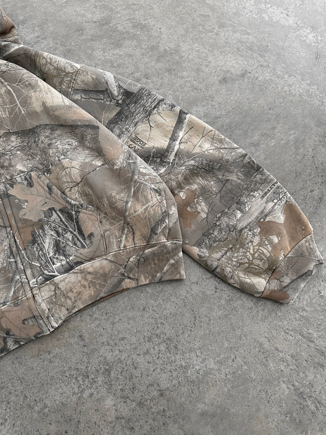 Woodland Spirit | Camouflage Zip-Up Hoodie - Santo