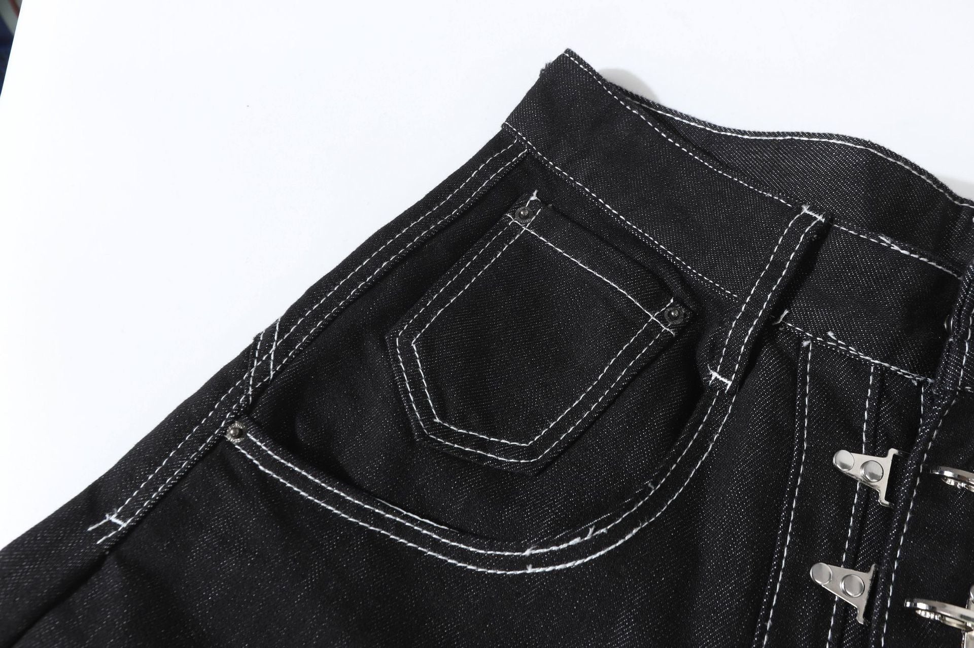 Audacieux | Jean droit rouge