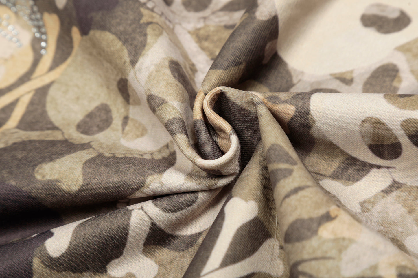 Streetwear Style | Skull Print Fur Jacket - Santo