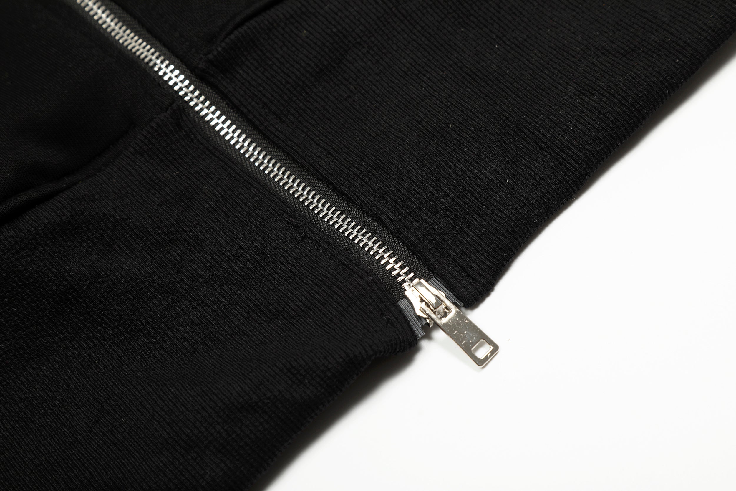 Fluffy Pair | Sheep Graphic Oversized Knit