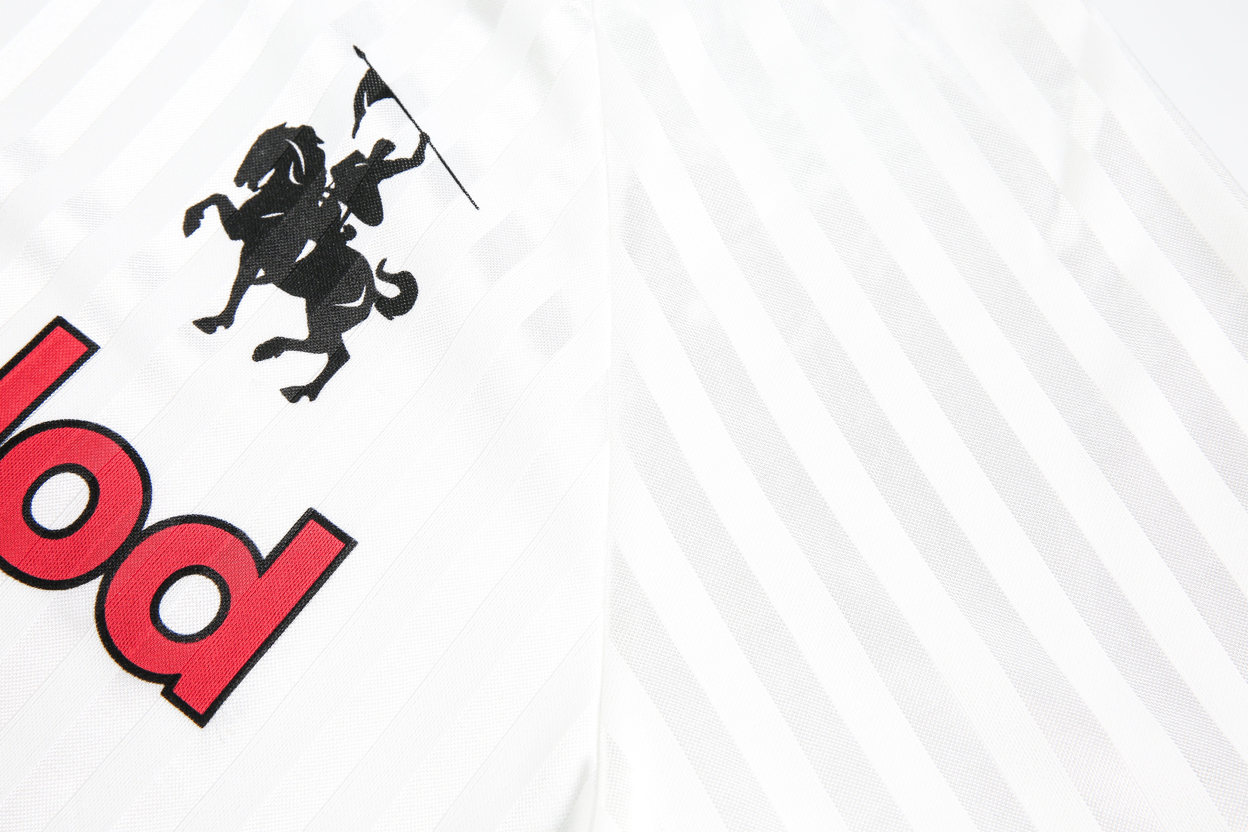 Retro Football Jersey | Sports Sweatshirt - Santo