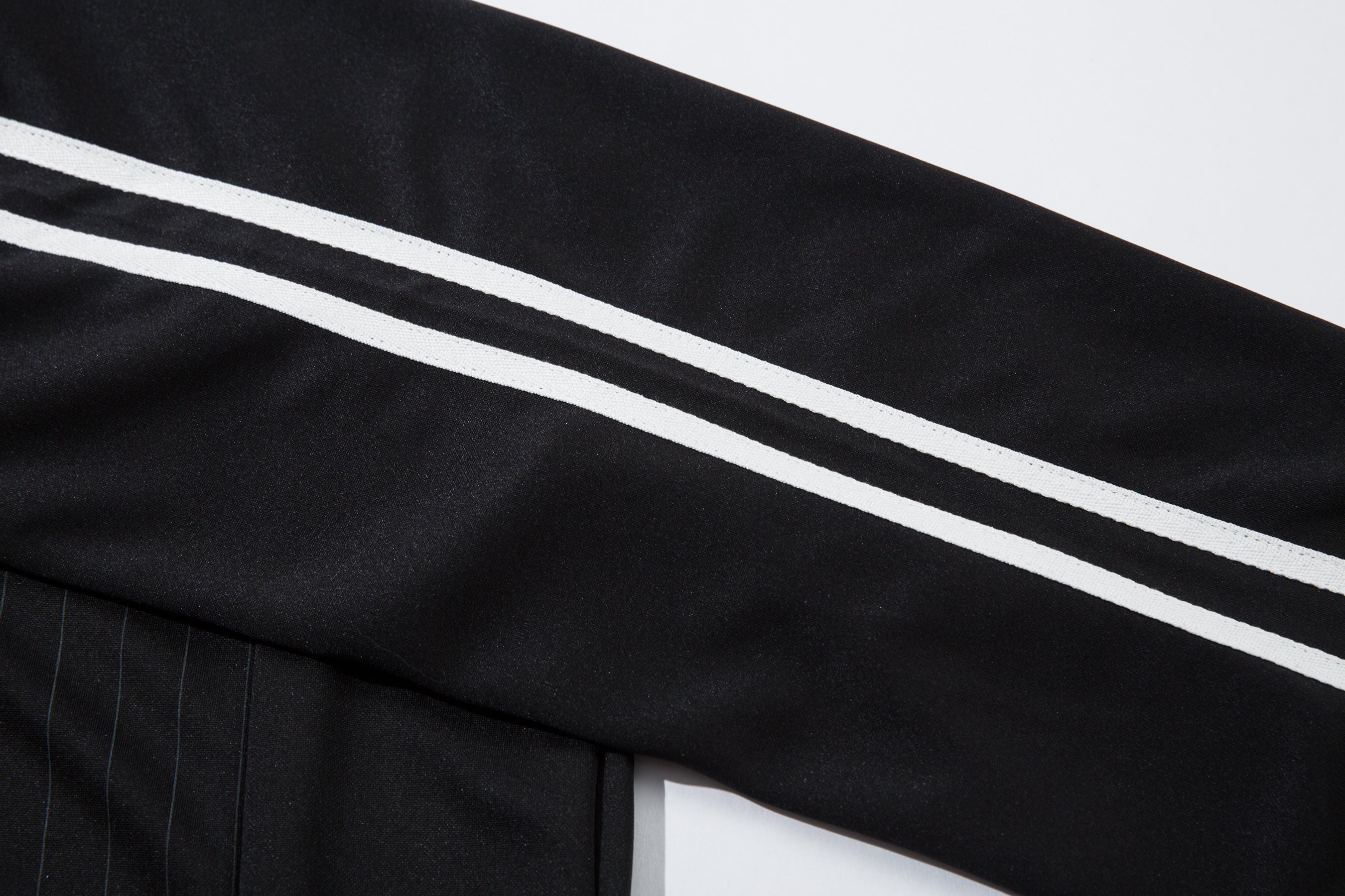 Athletic Stripe Embroidery | Racing Sweatshirt - Santo
