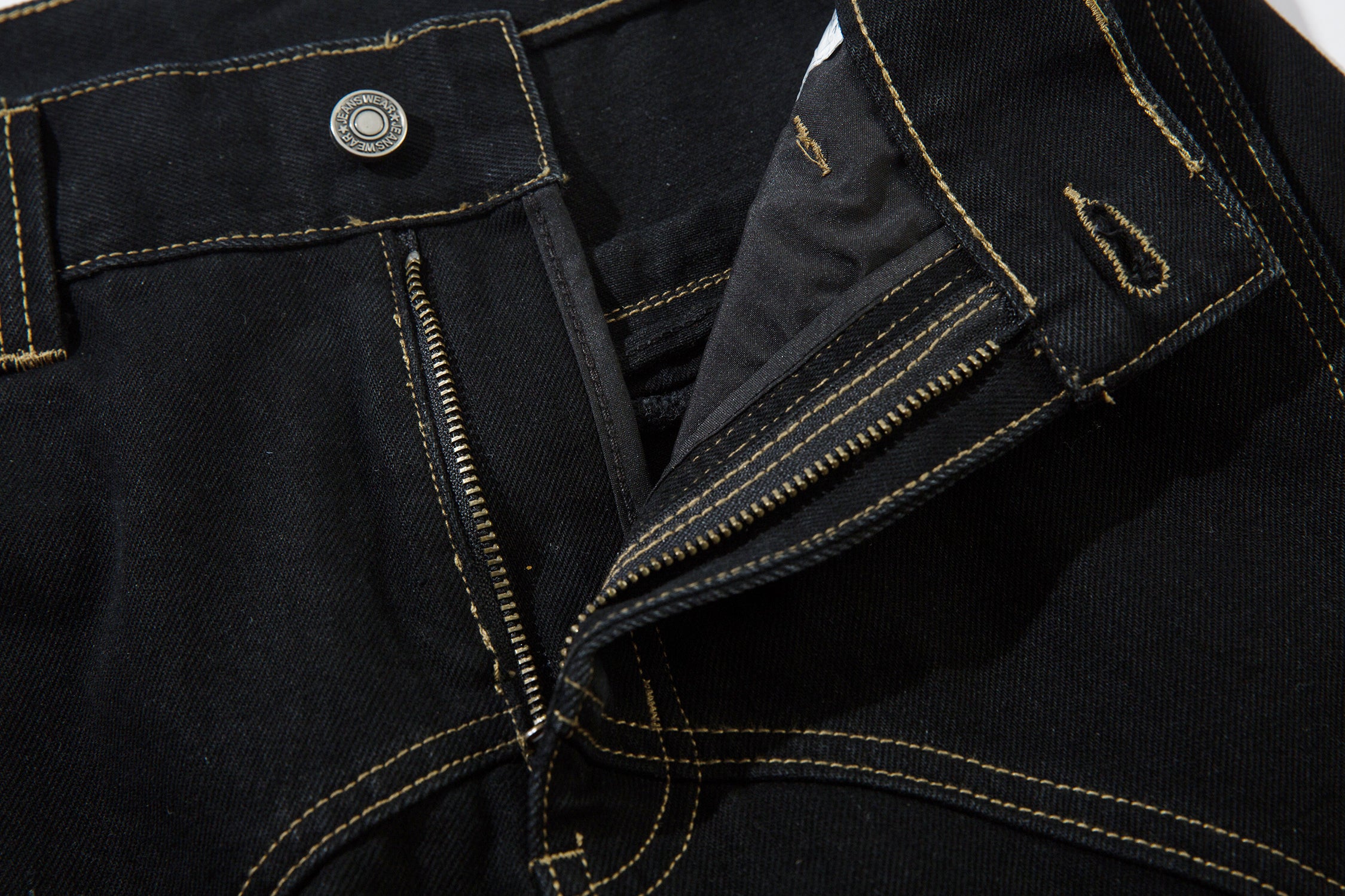 Geometric Stitch | Black Jeans - Santo