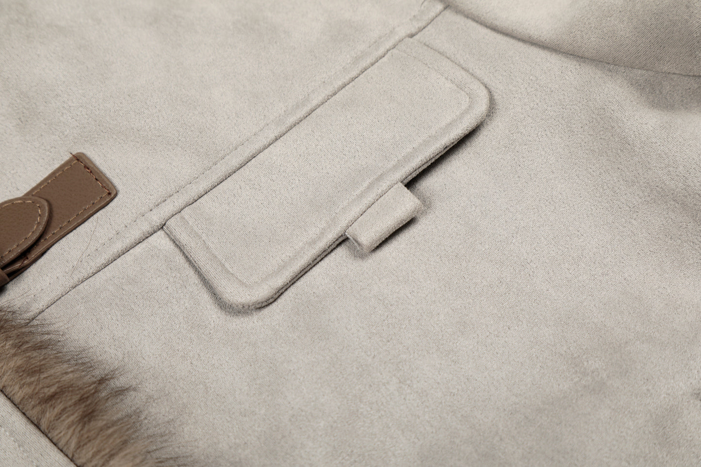 Woolly Herd | Oversized Sweater with Fluffy Sheep Pattern - Santo