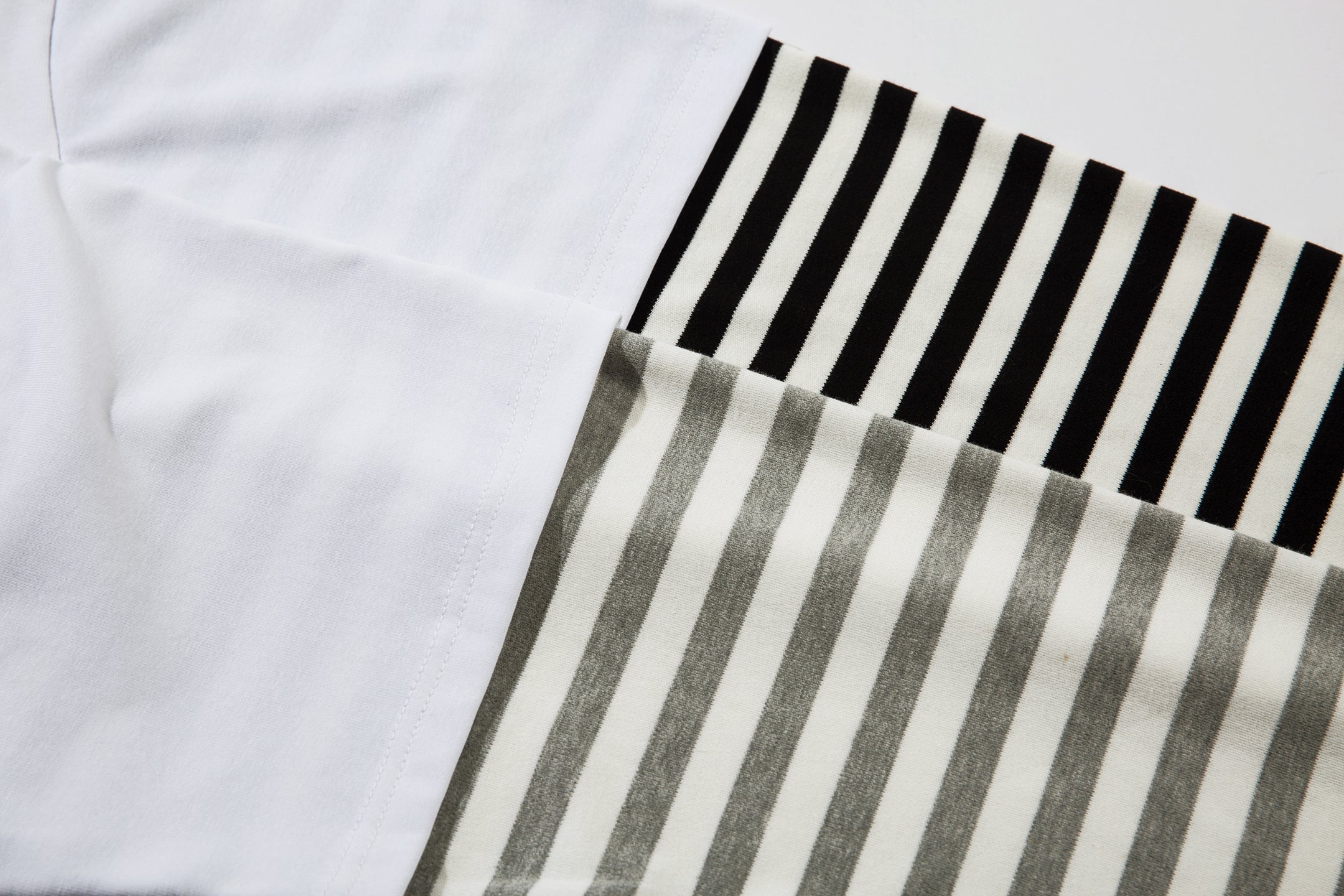 Street Anime Cartoon | Stripe Sweatshirt - Santo