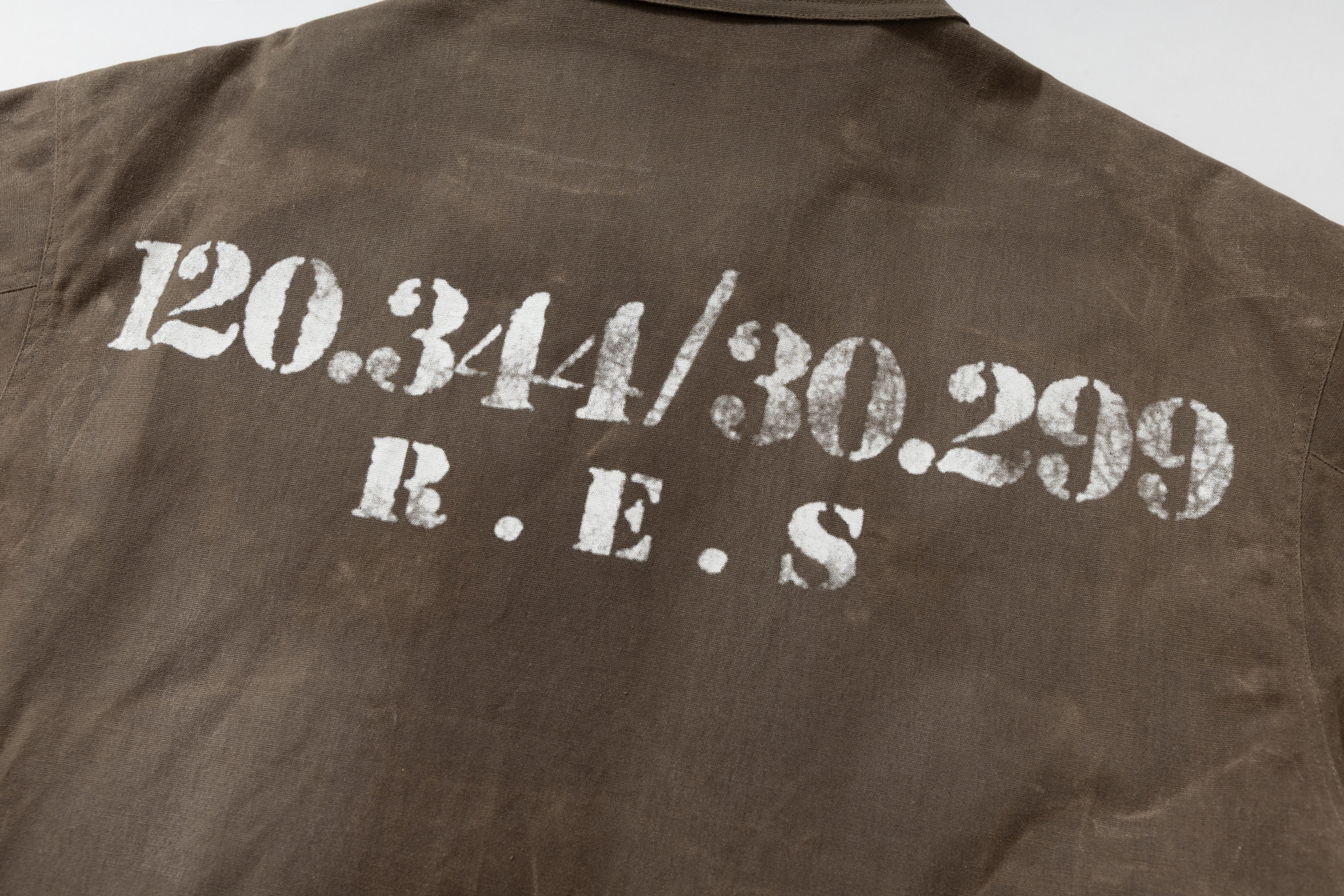 Vintage Minimal Workwear | Zip-Up Jacket