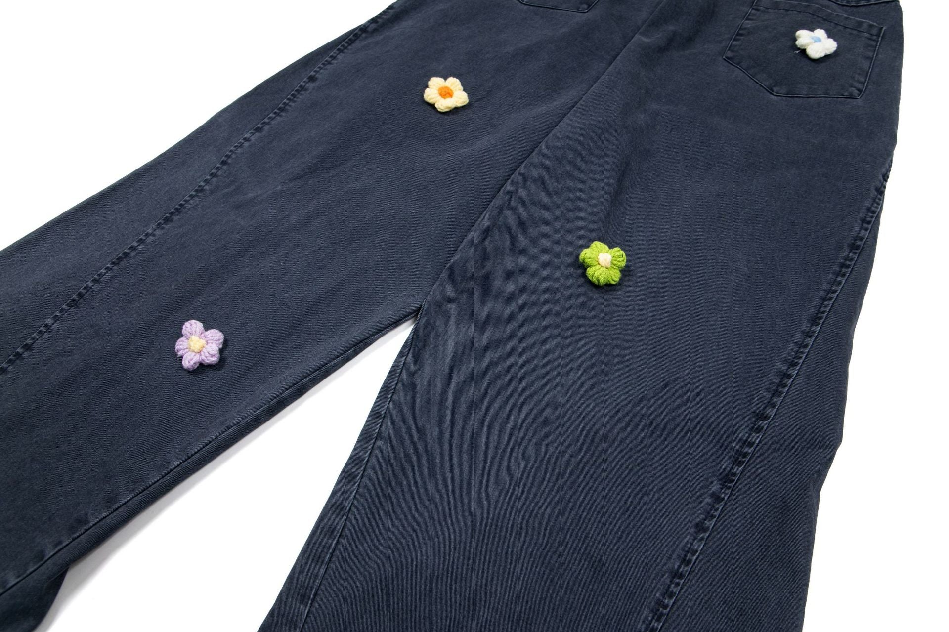 3D floral embroidery | Washed Cargo