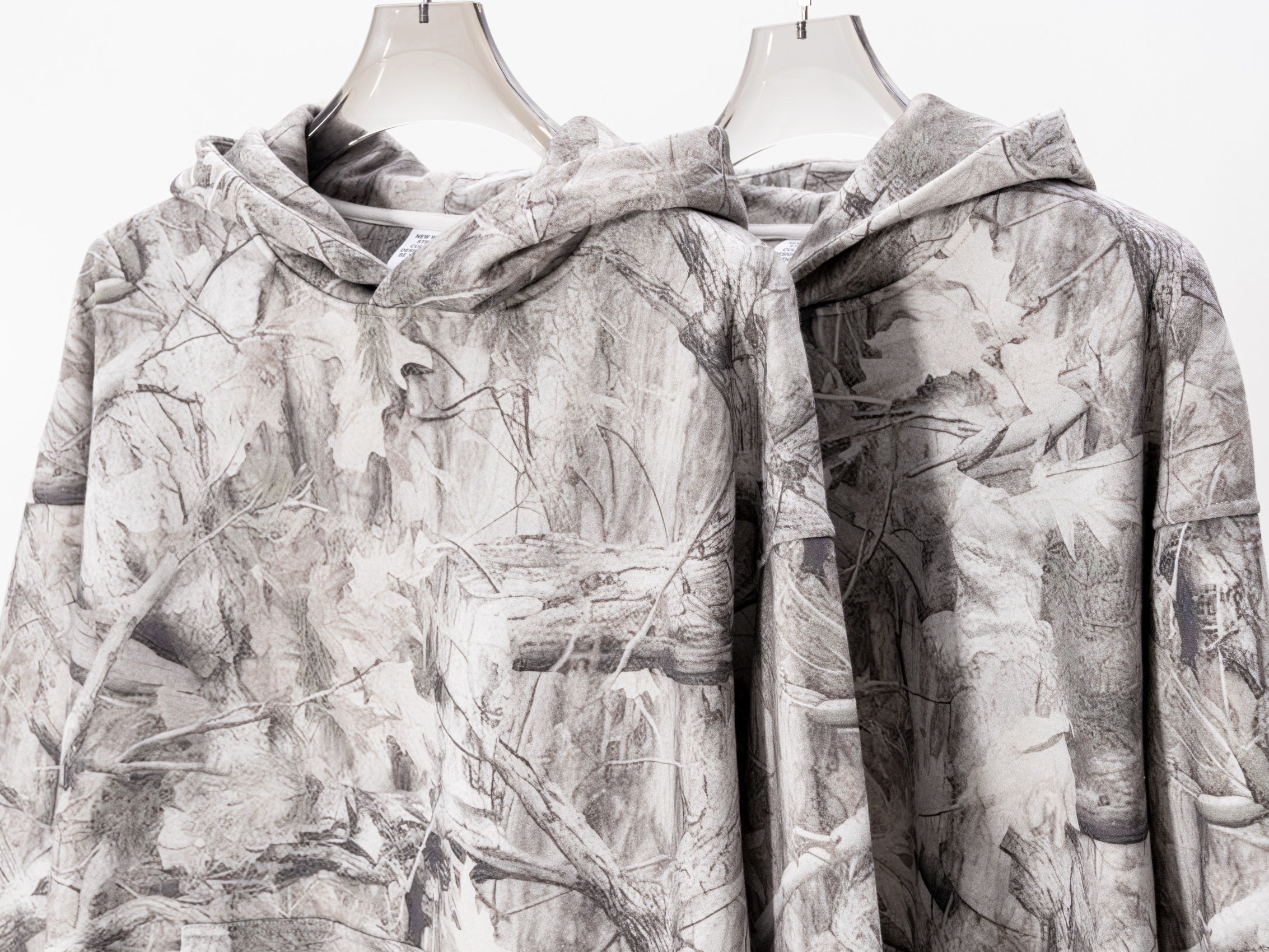 Tree Branch Camo Print | Oversized Hoodie - Santo