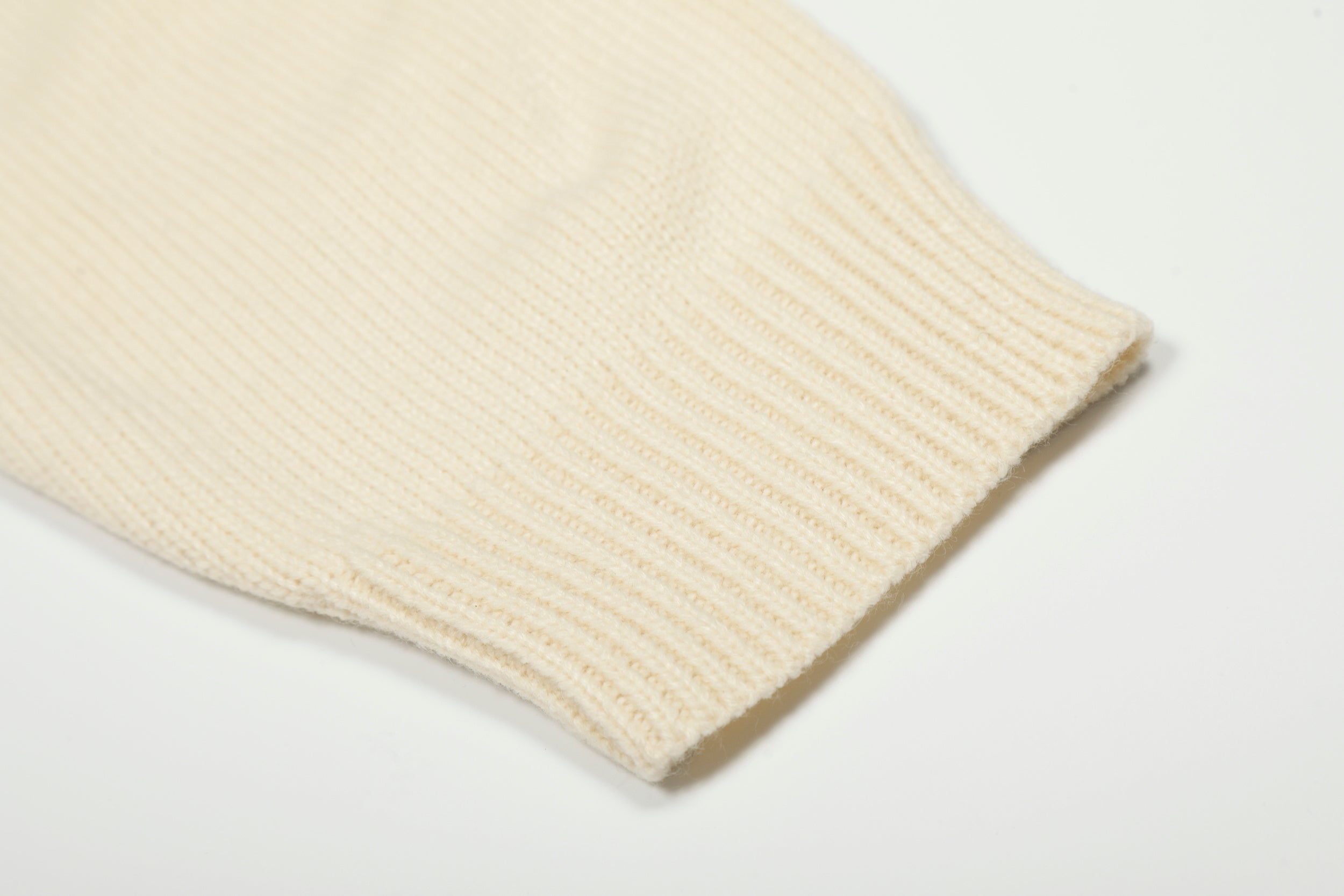 Bow Cats | Cozy Cartoon Knit Sweater