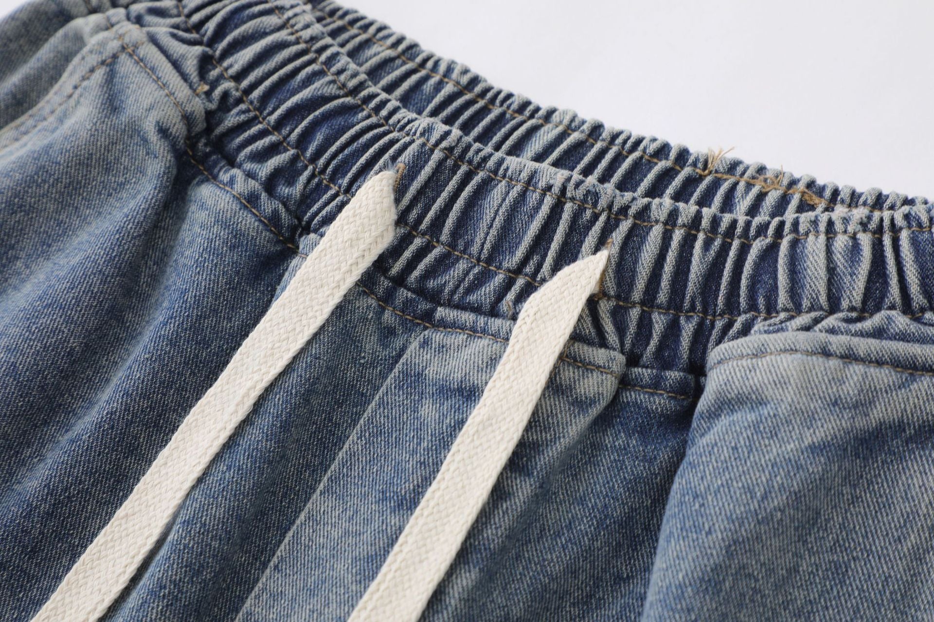 Light Wash | Vintage Ripped Baggy Jorts - Santo