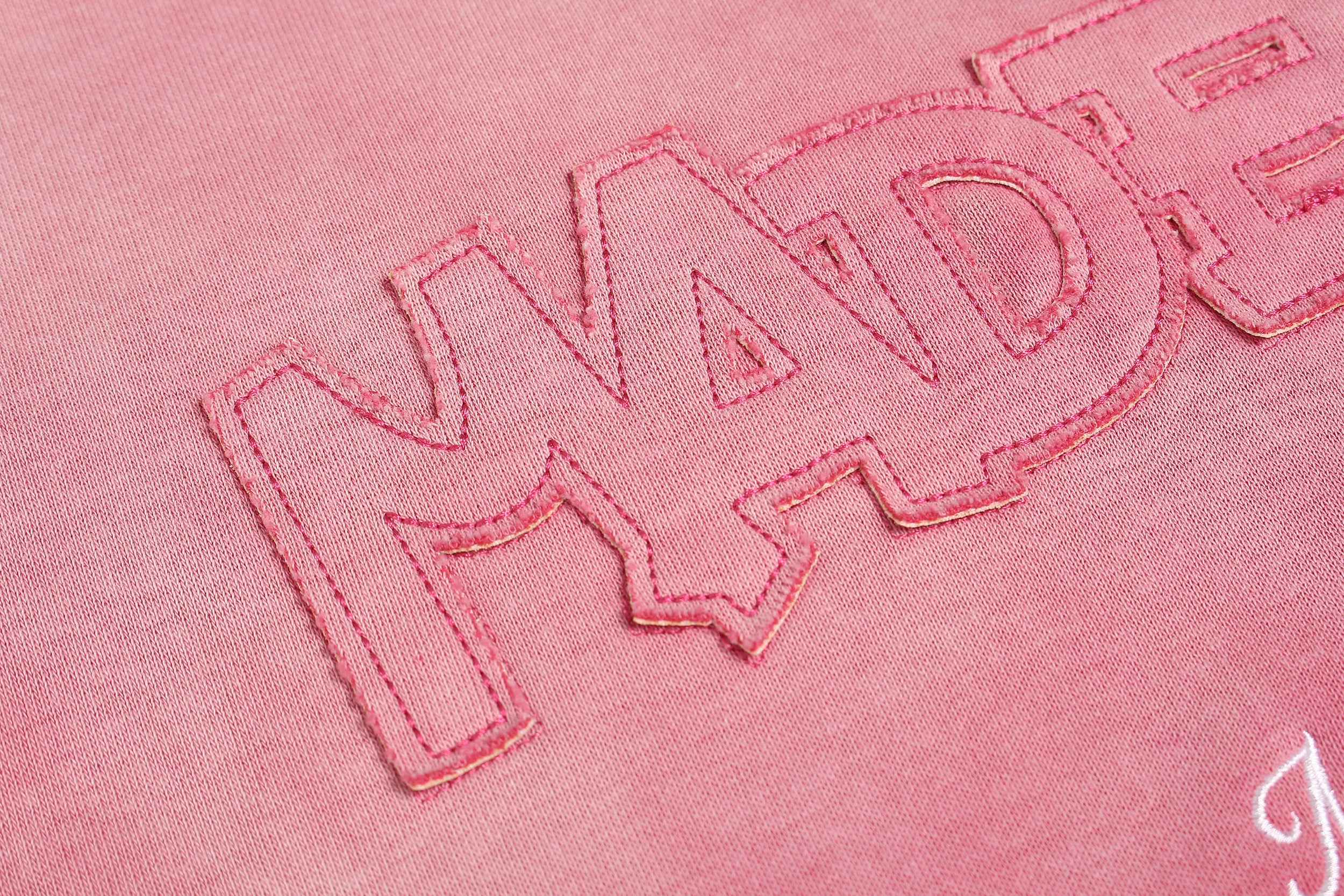 Embroidered Graphic Gradient | Casual Sweatshirt - Santo