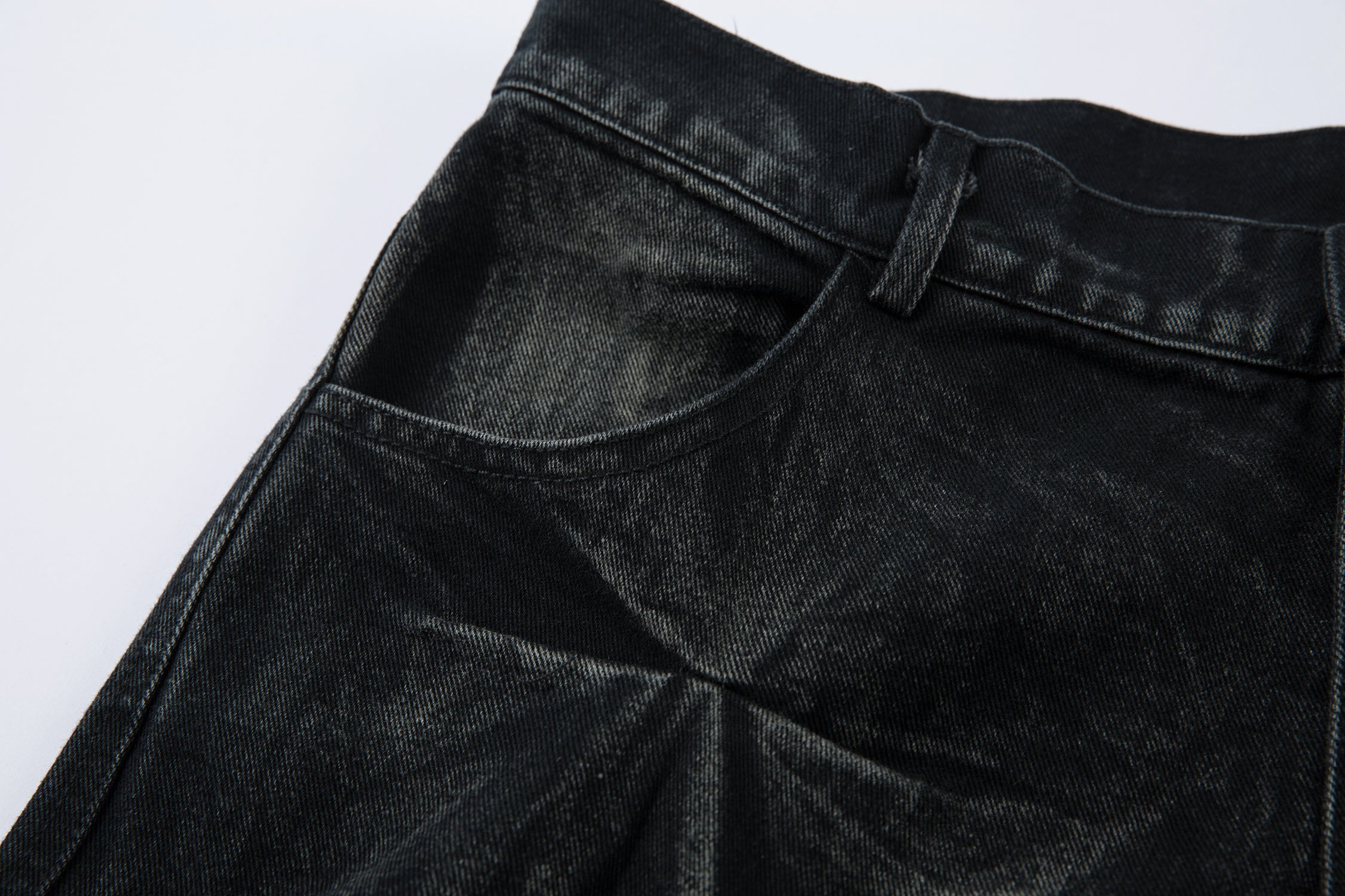 Washed Distressed Pleated | Baggy Jeans