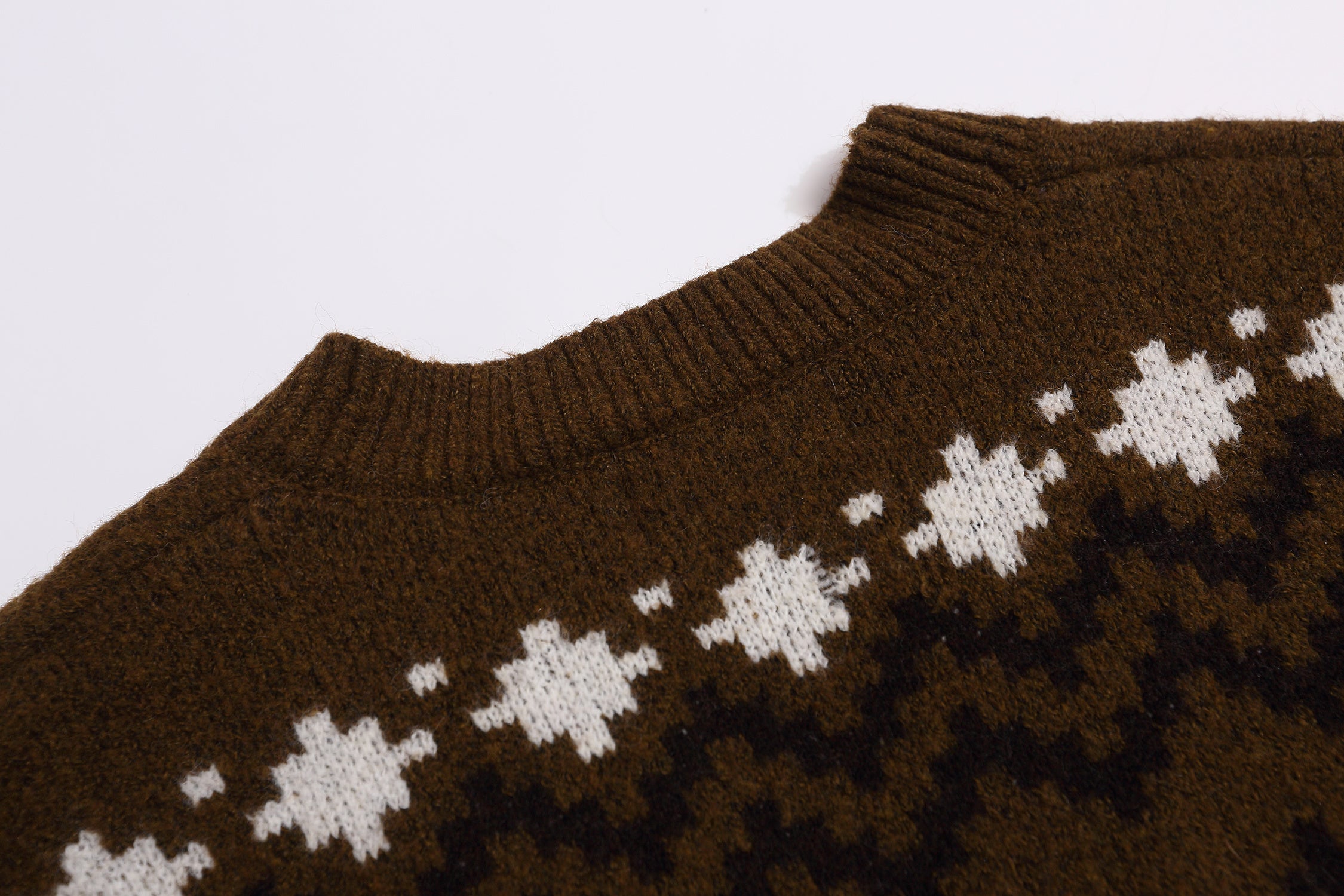 Snow Pup | Playful Pup Print Knit Cardigan