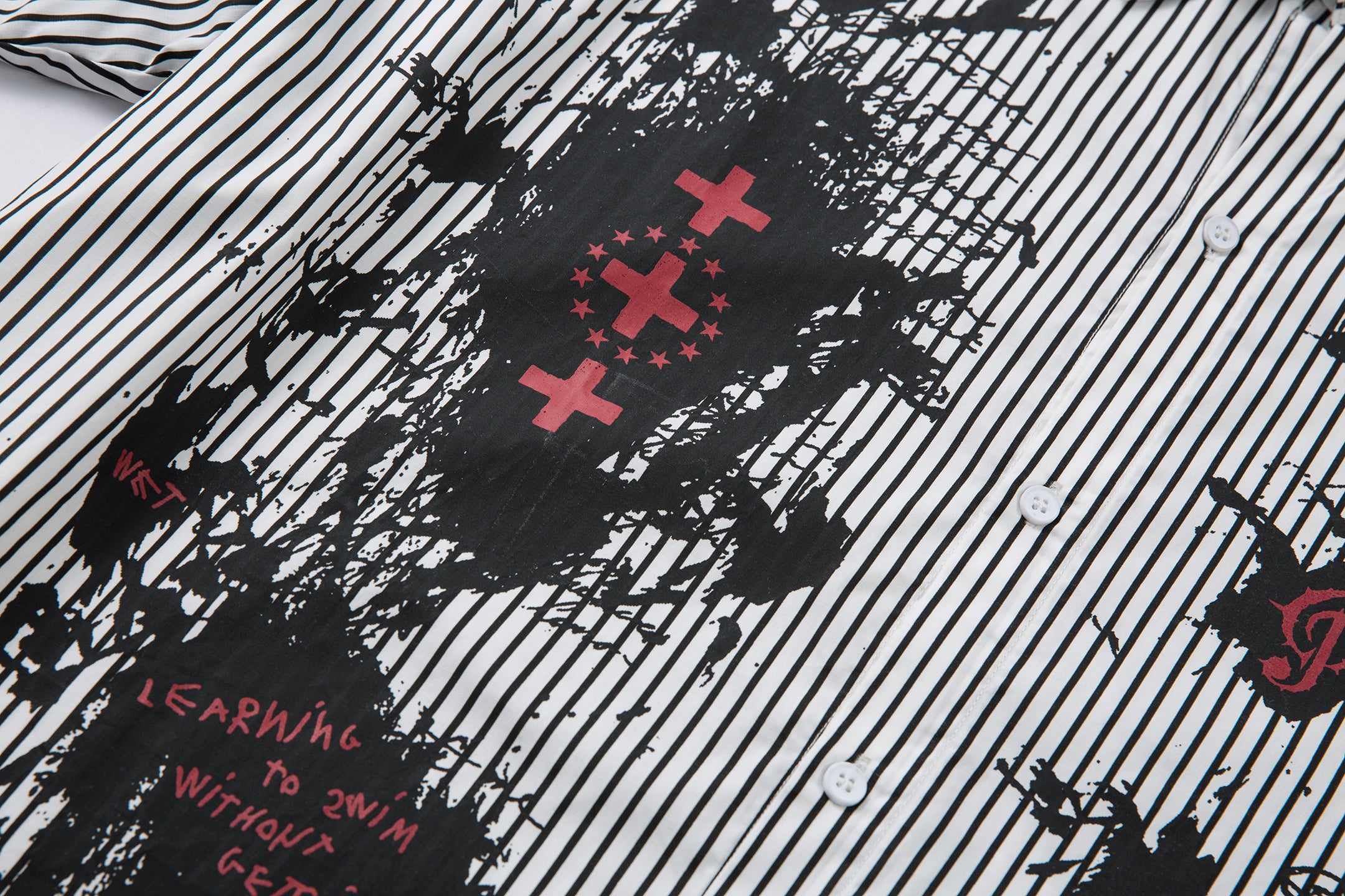 Graffiti Print Layered | Striped Sweatshirt - Santo