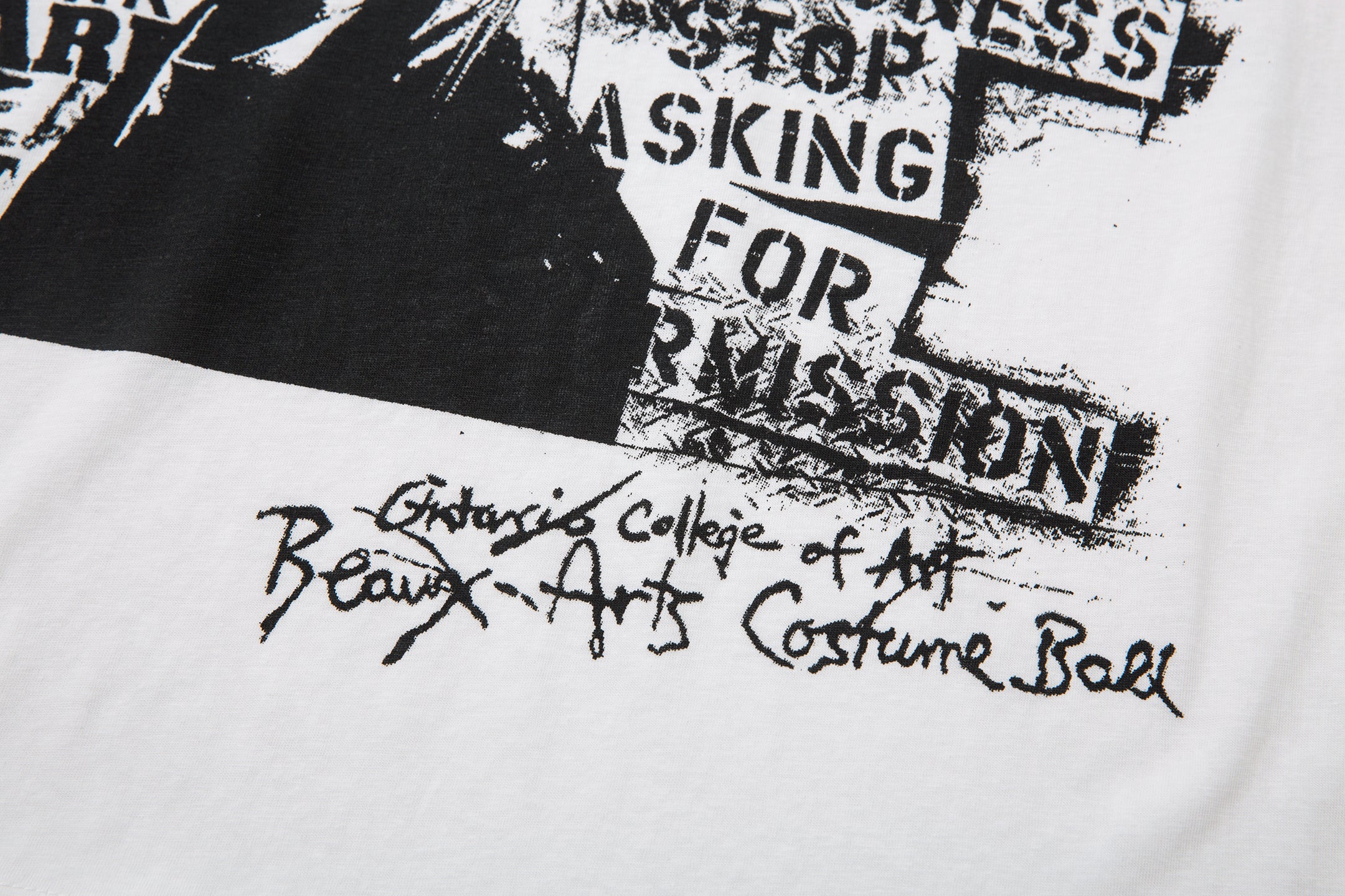 Grunge Portrait Print | Graphic Sweatshirt - Santo