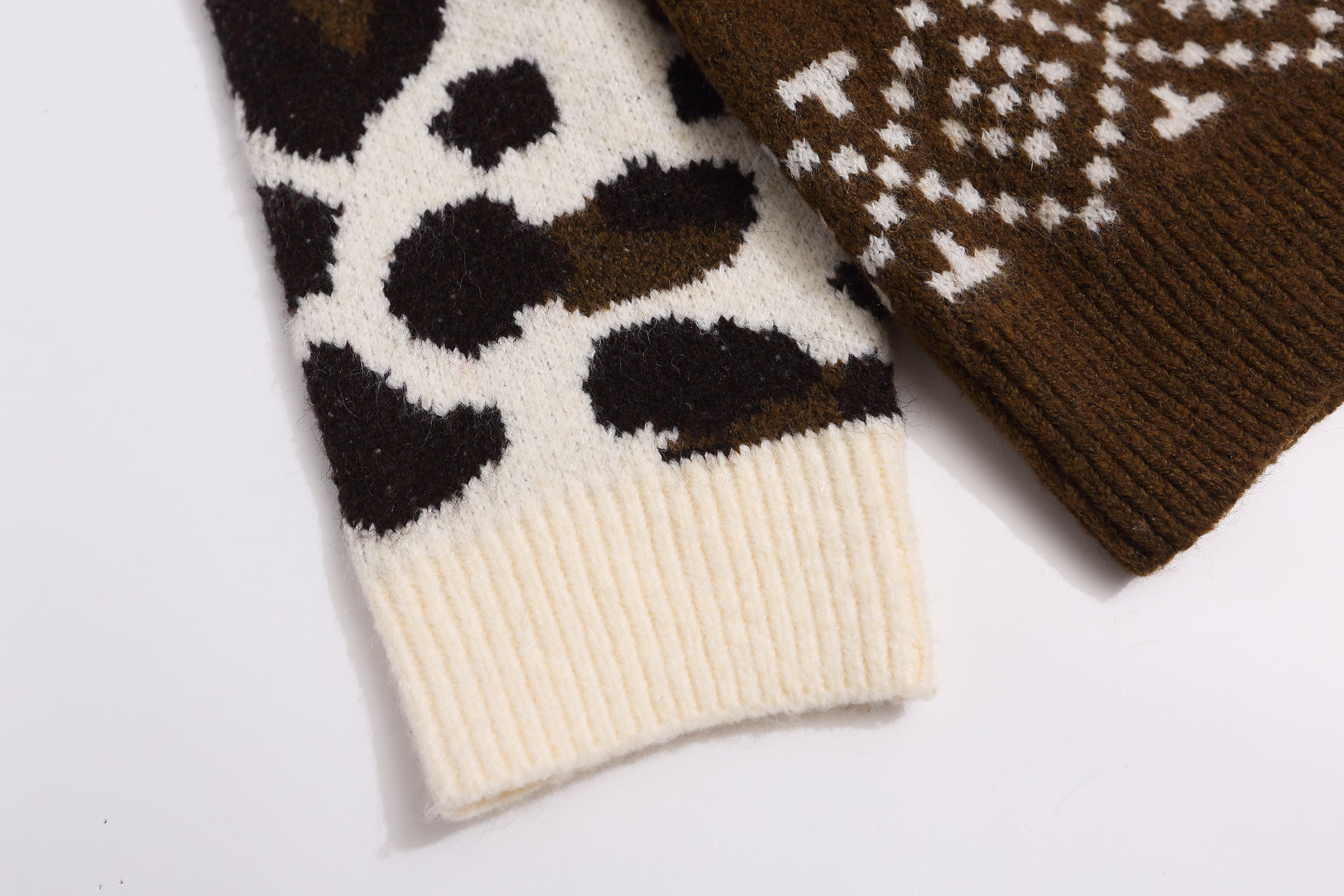 Snow Pup | Playful Pup Print Knit Cardigan