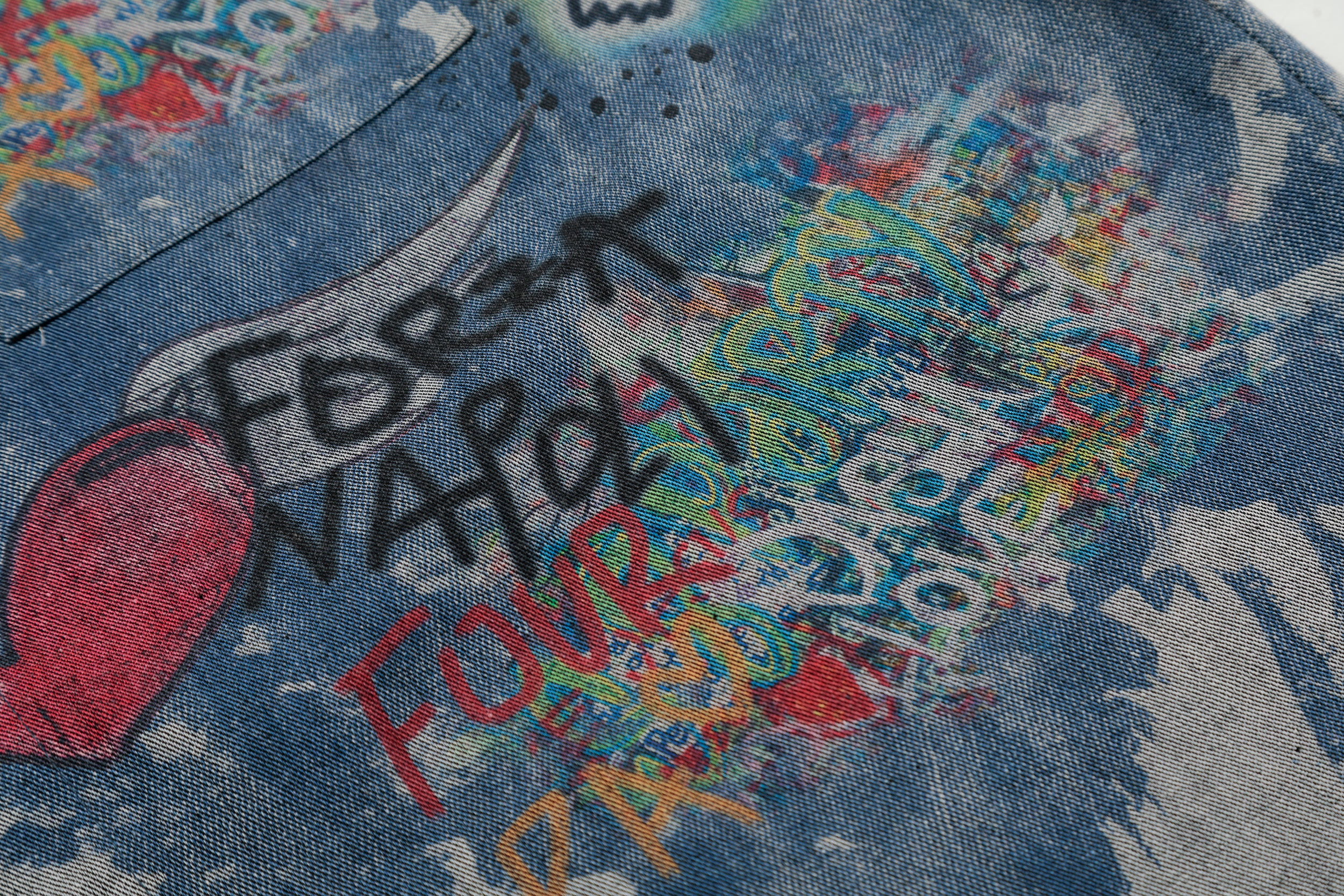 Vintage Graffiti | Denim Shirt - Santo