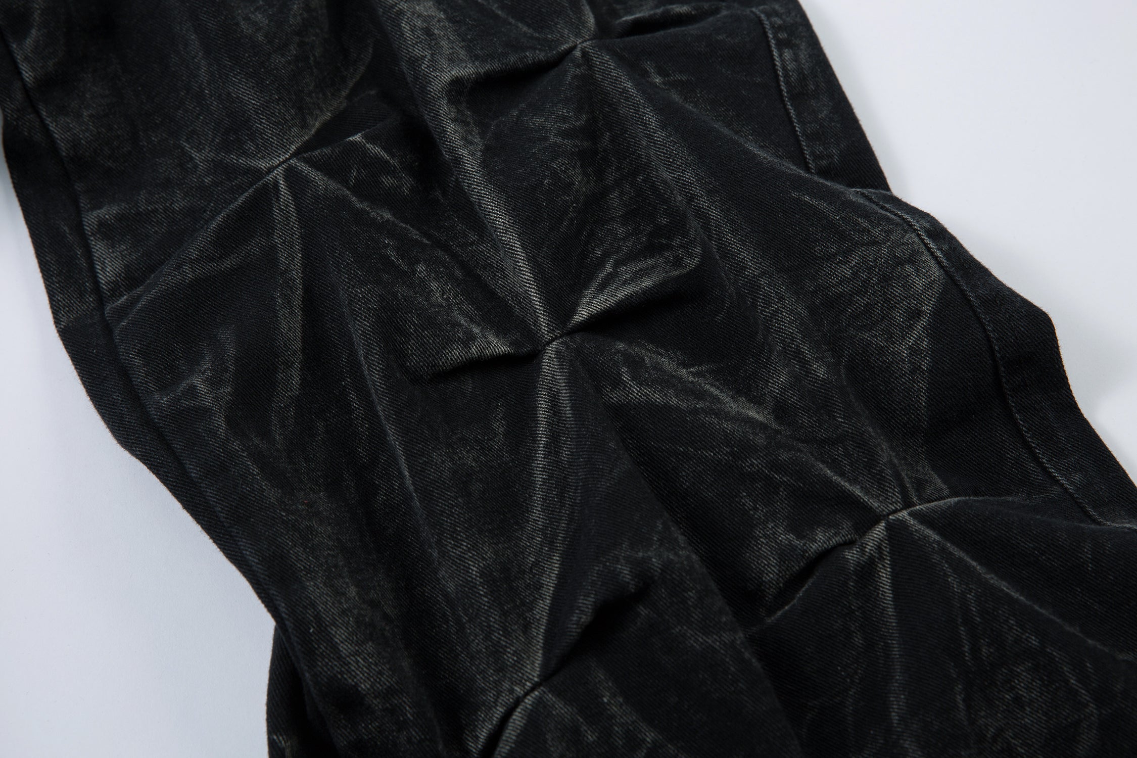 Washed Distressed Pleated | Baggy Jeans