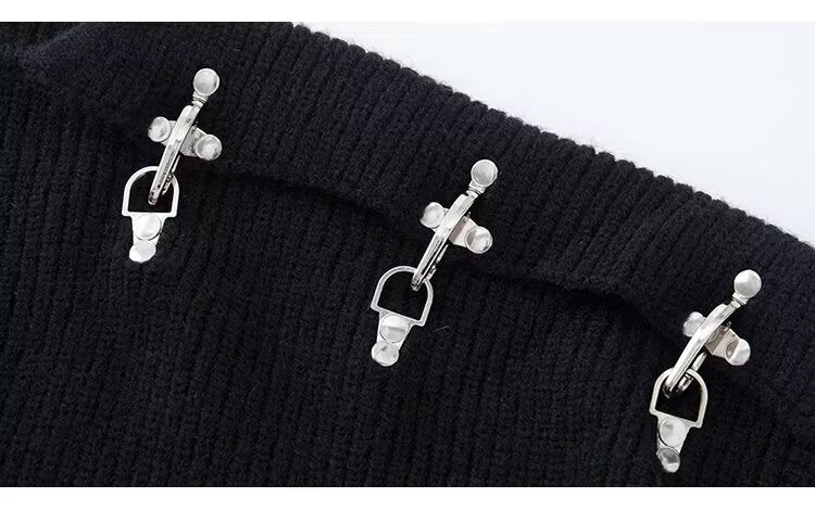Shining Star | Modern Metallic Accent Sweater - Santo