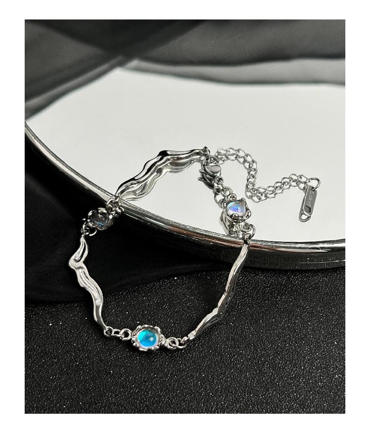 'Moon' Bracelet - Santo