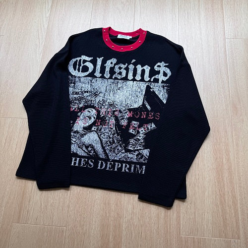 Distressed Collage Graphic Long Sleeve Sweatshirt detail image 7
