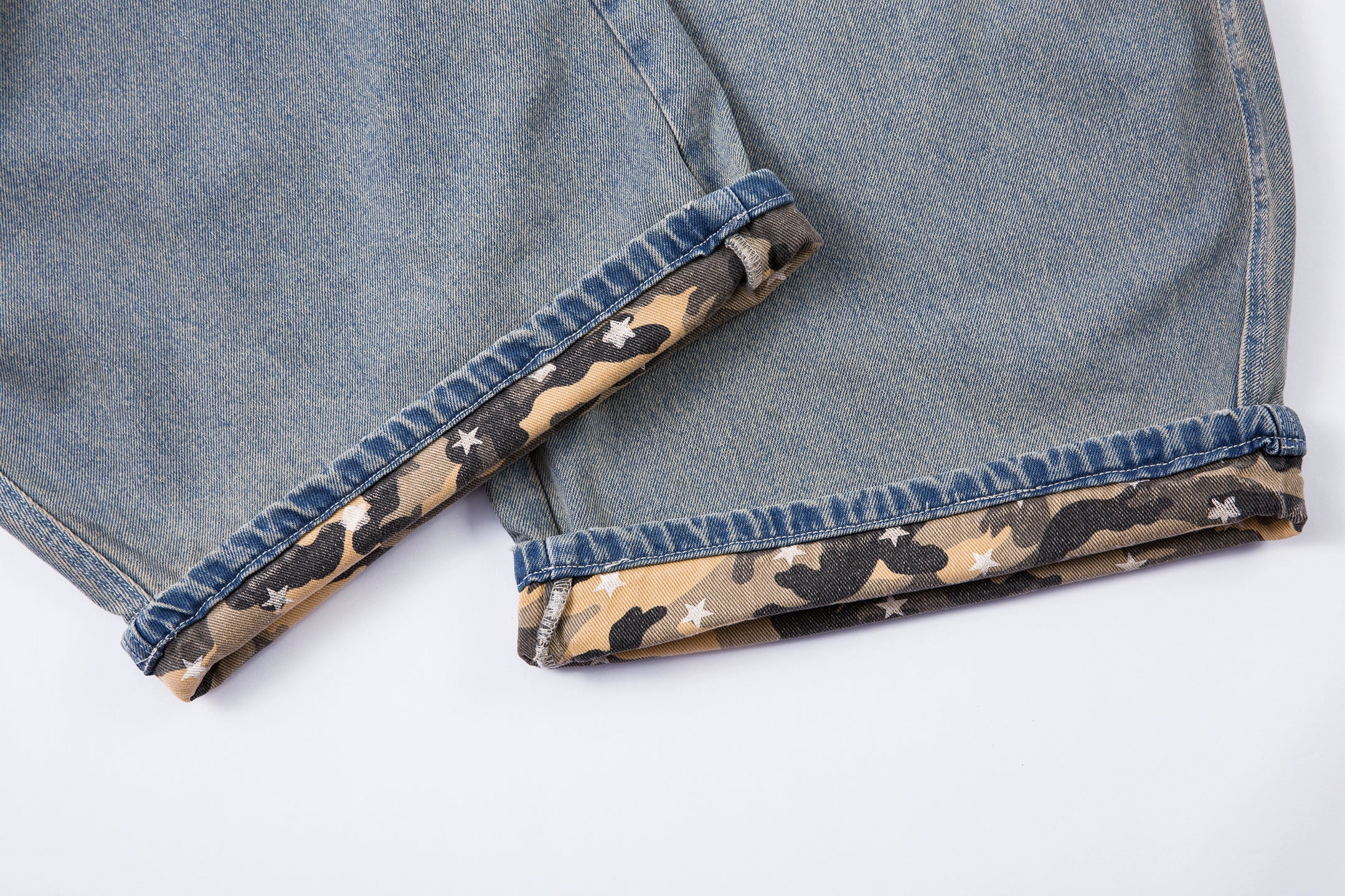 Camo Star Cuffed Denim | Baggy Streetwear Jeans - Santo