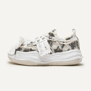 Destroy | Retro Y2K Punk Sneakers - Santo