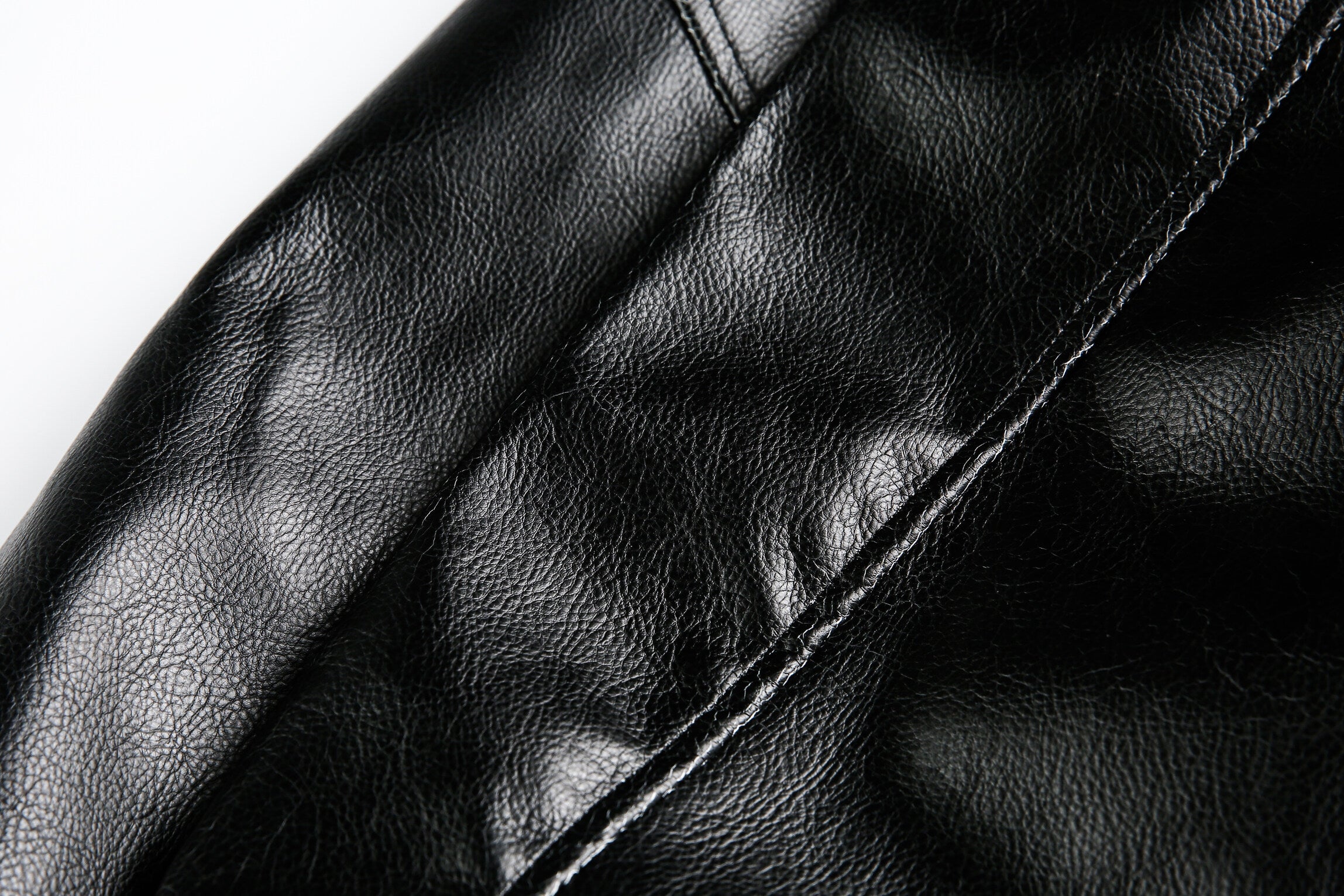 Retro Streetwear Outerwear | Vintage Leather Bomber Jacket - Santo