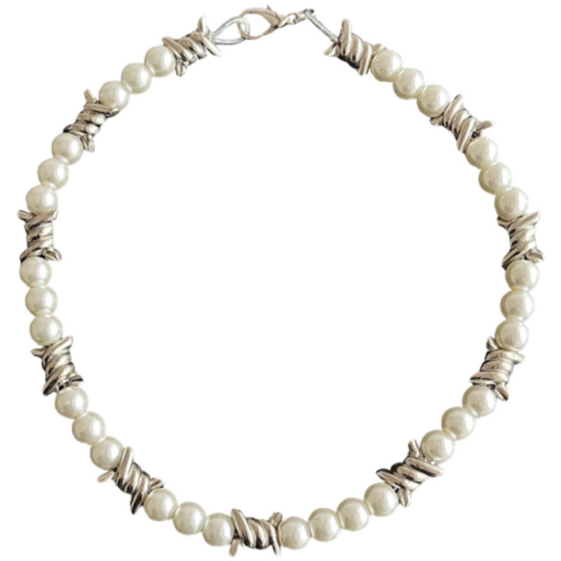 Punk Pearl | Necklace - Santo