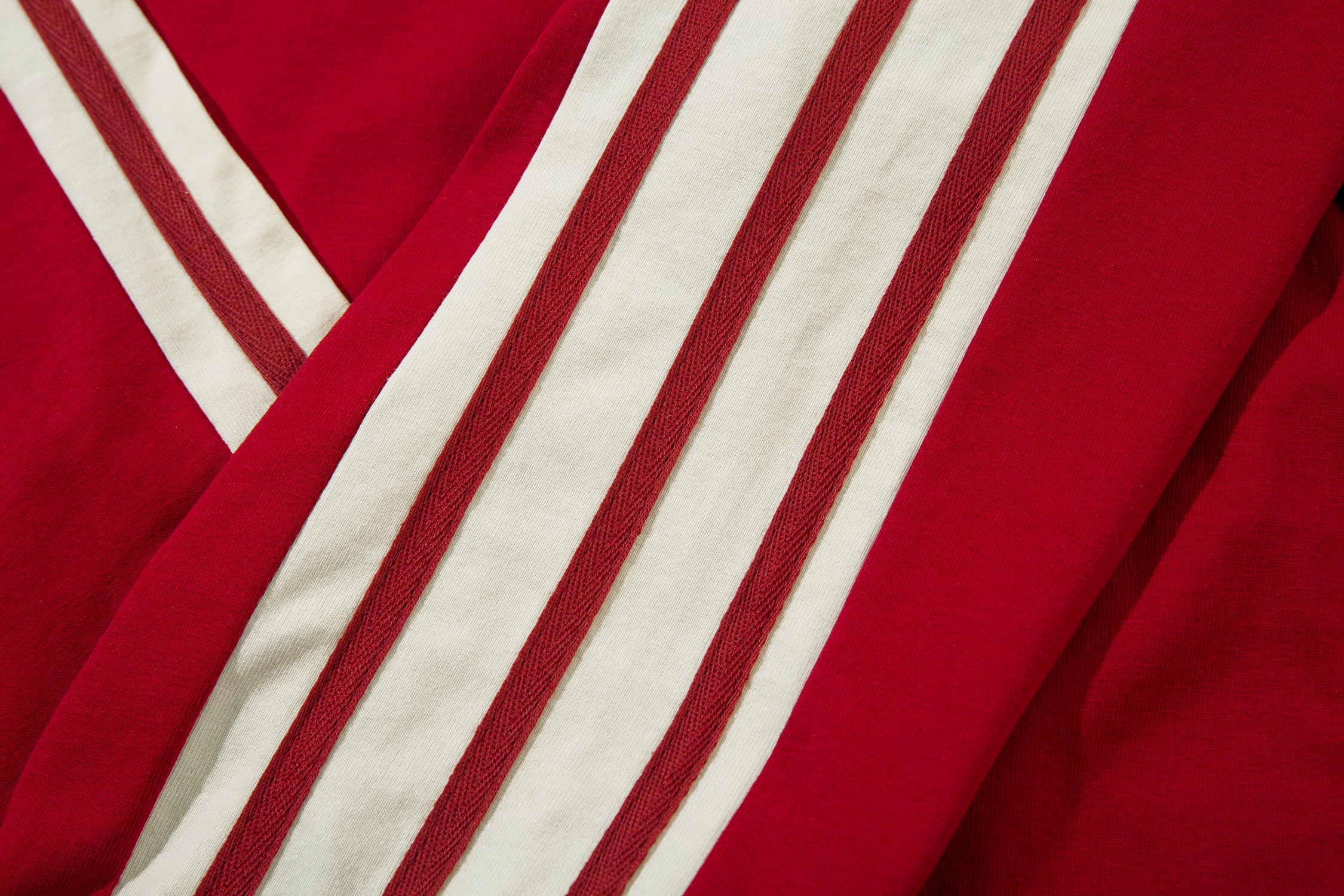 Retro Varsity | Oversized Varsity Sweatshirt - Santo