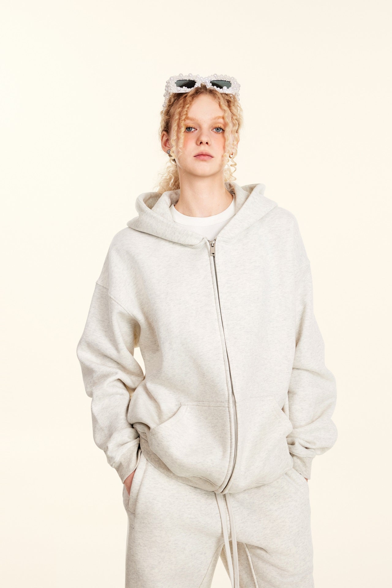 Vintage | Classic Full-Zip Sweatshirt
