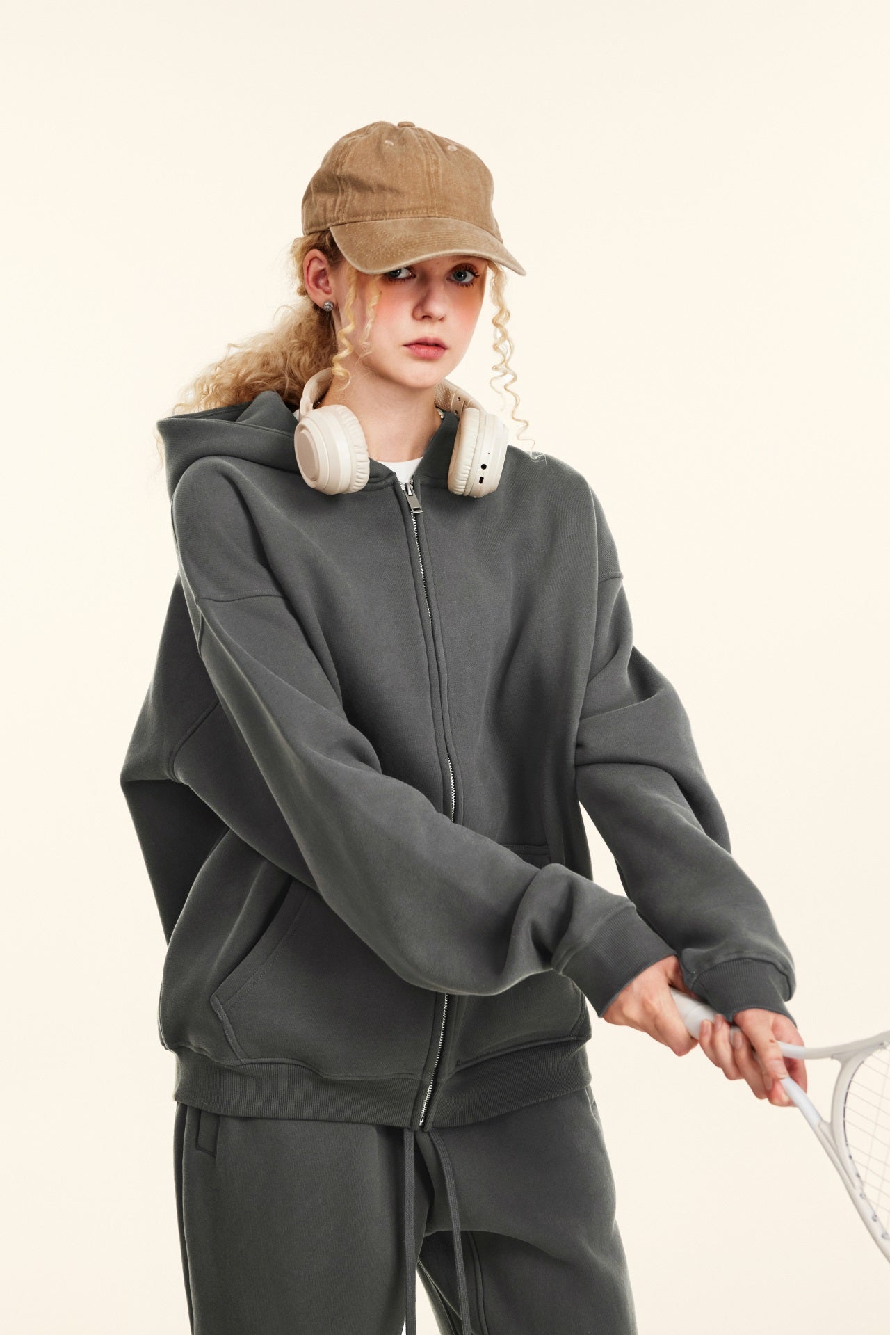 Vintage | Classic Full-Zip Sweatshirt