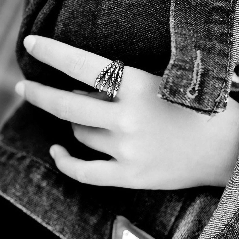 Vintage Eagle Claw Ring Gothic Woman Man Punk Jewelry Hip Hop Ring Accessories  Fashion Party Gifts - Santo