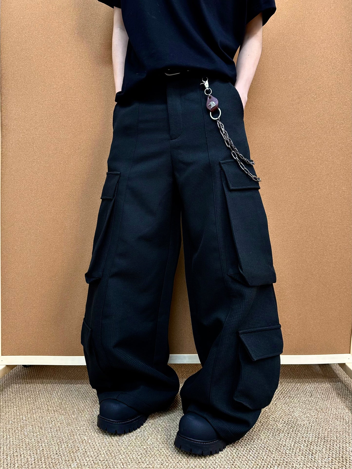 Unisex Multi-Pocket Wide Cargo Pants - Santo 