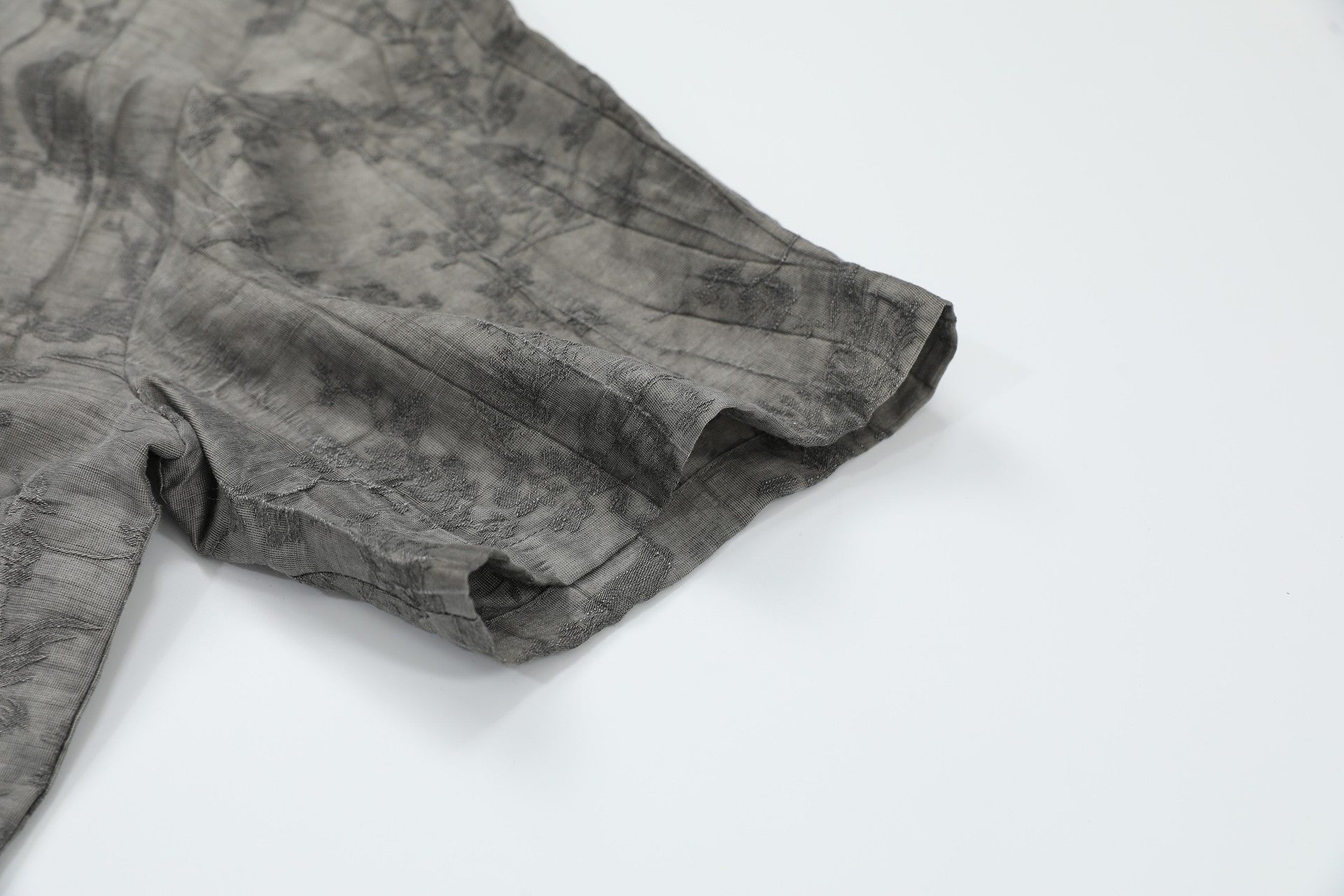 Crinkled Texture | Oversized T-Shirt - Santo 