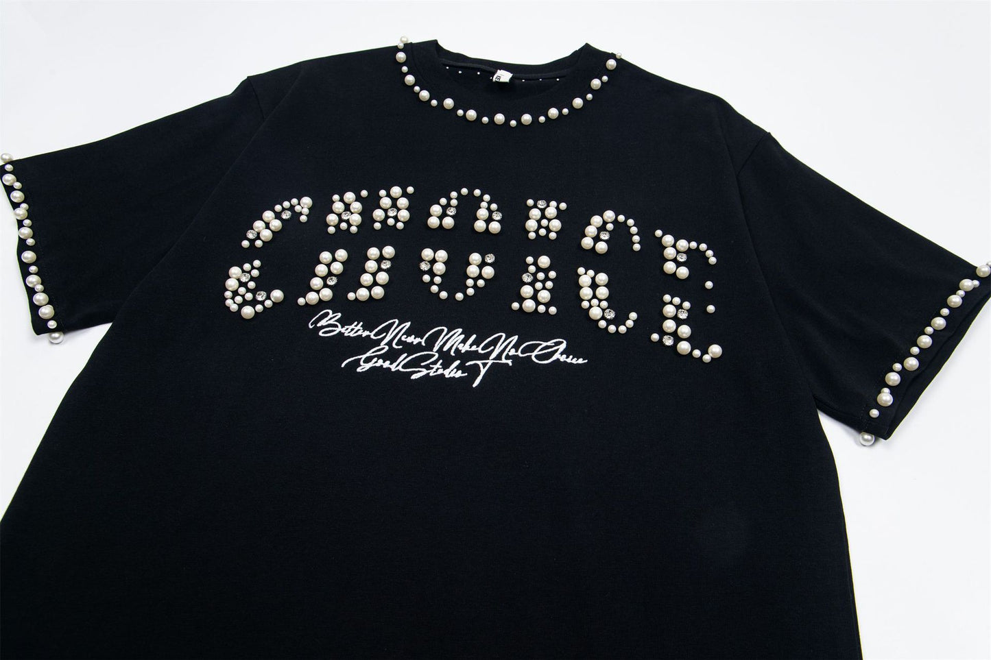 Pearl Studded | Hip Hop T-shirt - Santo 