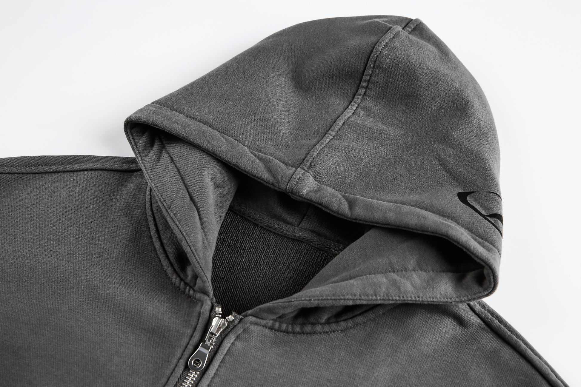 Portrait Graphic | Zip-Up Hoodie - Santo 