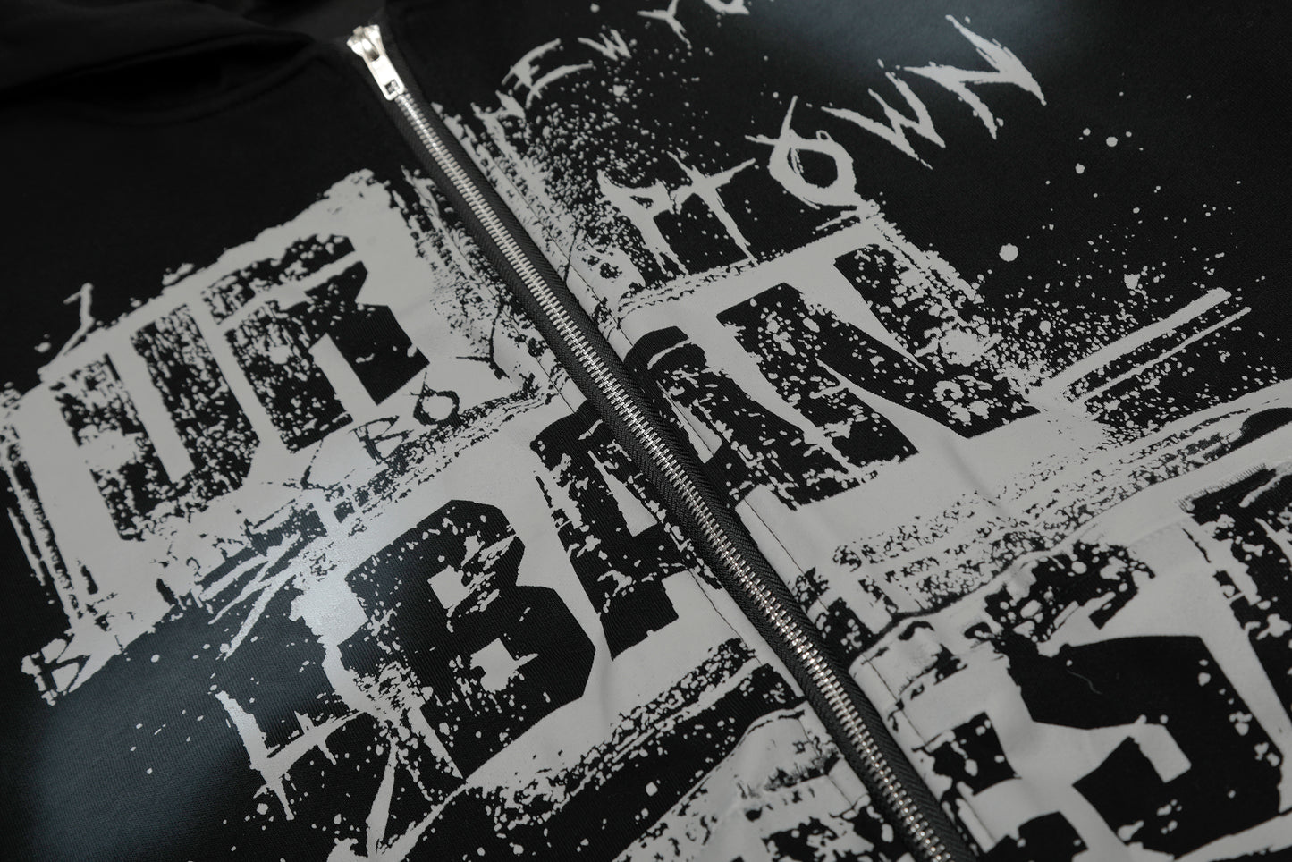 Graffiti Print | Oversized Zip Up Hoodie - Santo 