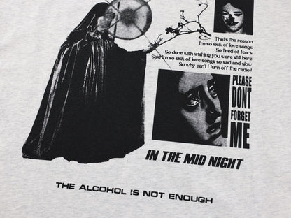 Dreaming | Graphic T-shirt - Santo 