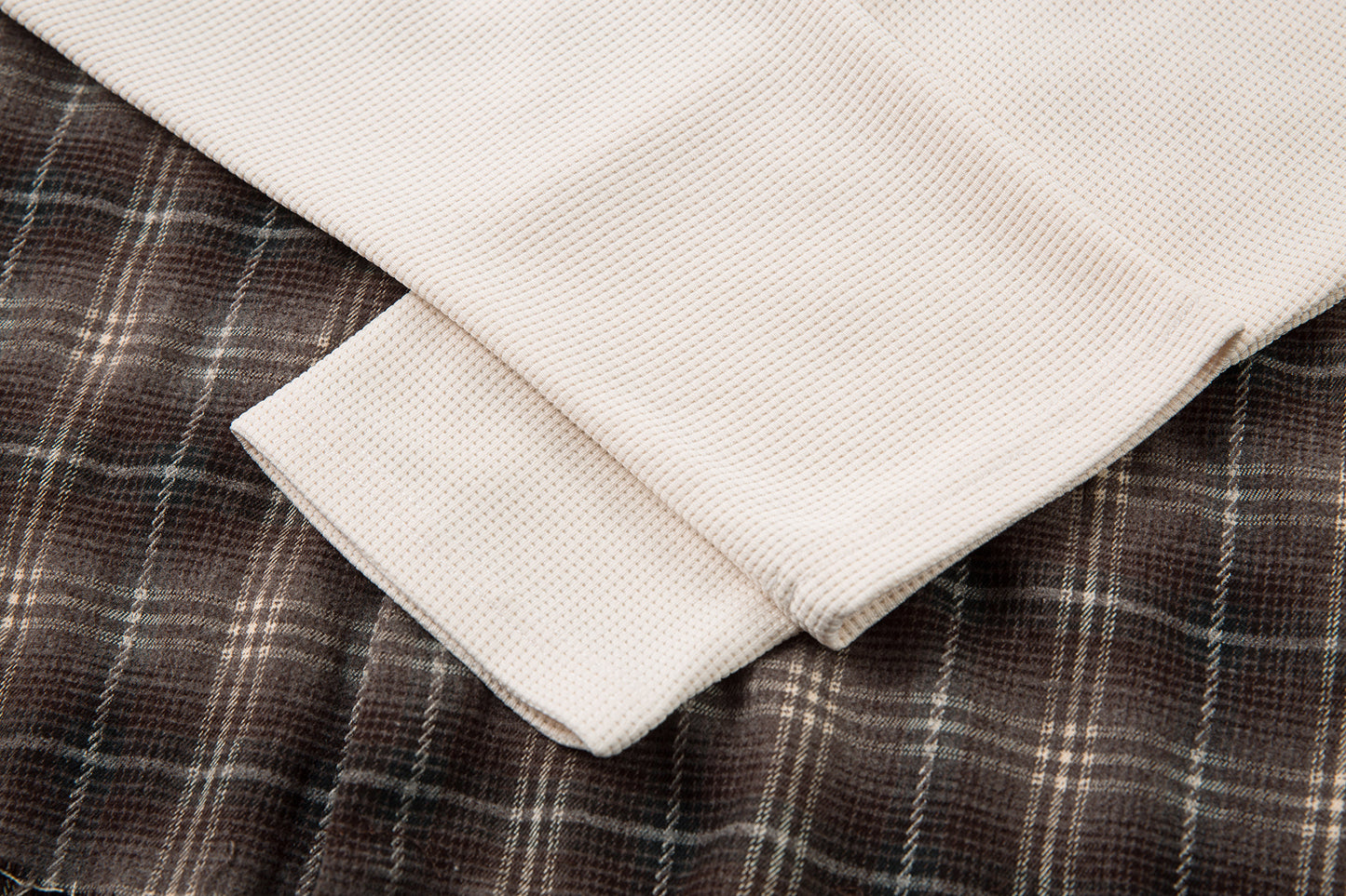 Vintage Plaid Contrast | Layered Sweatshirt - Santo 