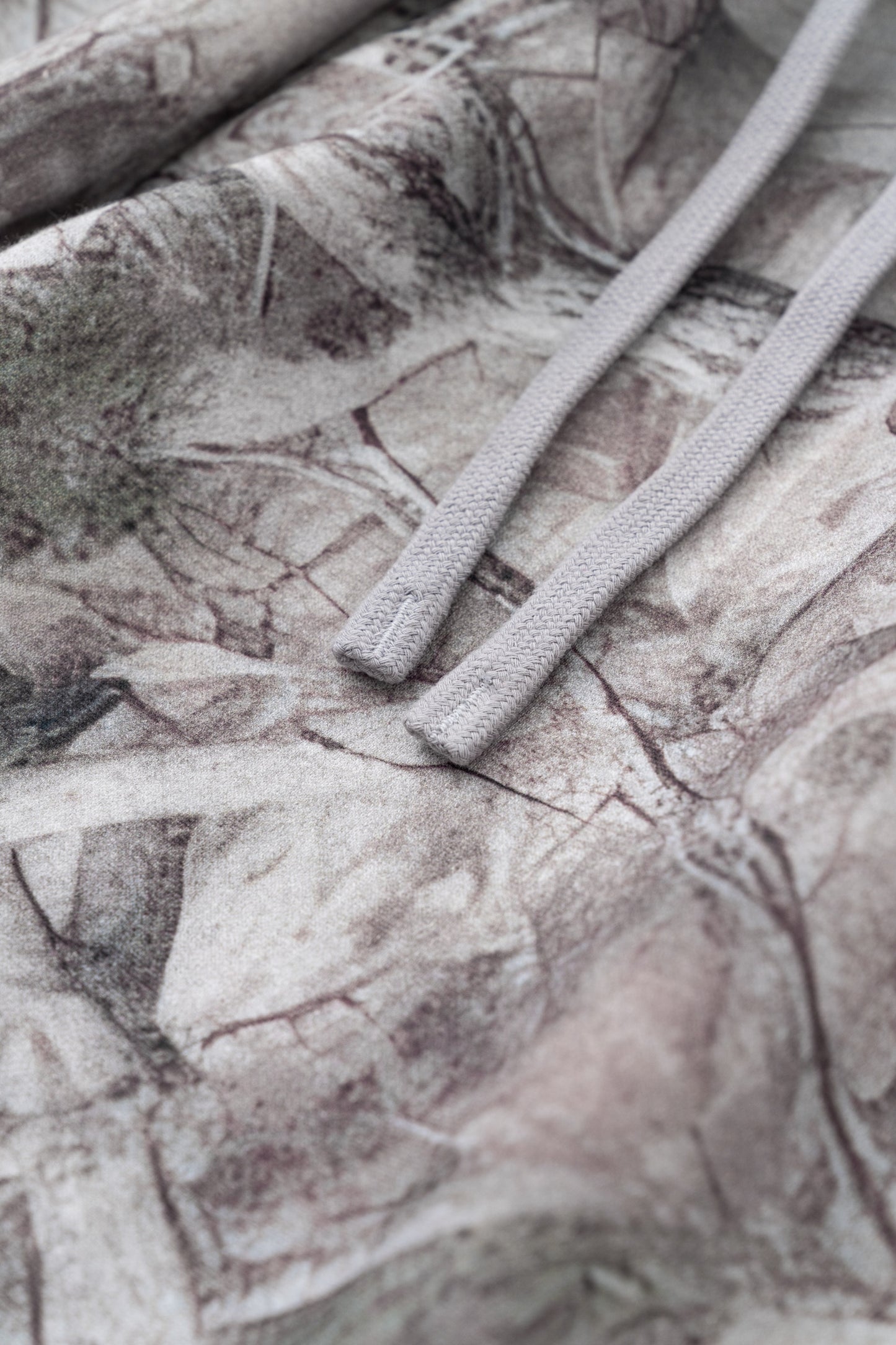 Leaf Camo Pattern | Baggy Pants - Santo 