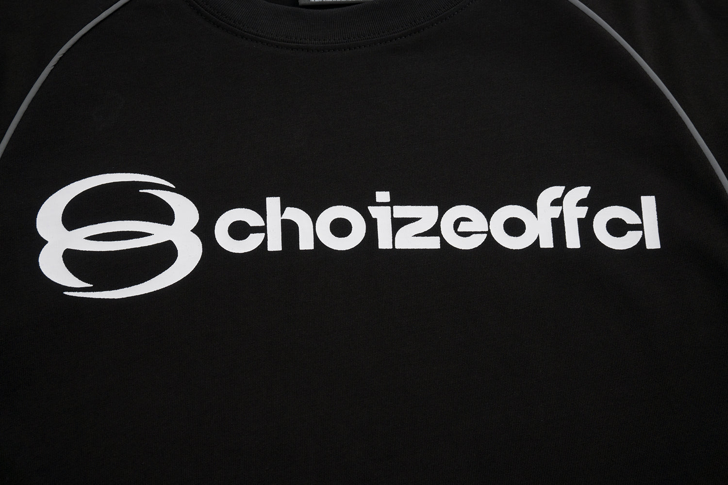 Layered Sleeve Design | Patchwork Sweatshirt - Santo 