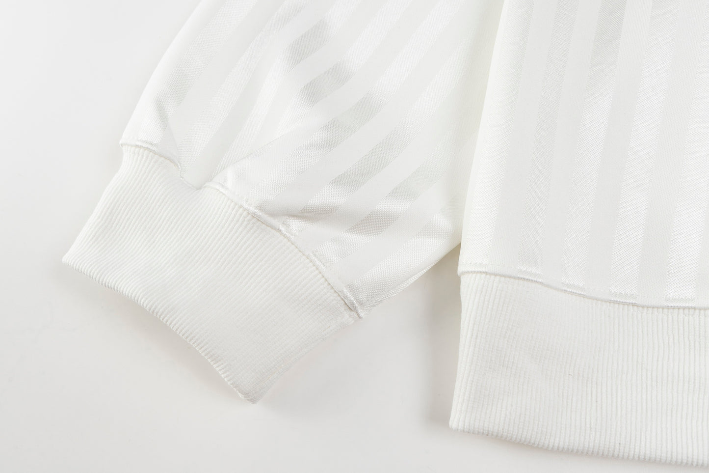 Soccer Jersey Style | Retro Hoodie - Santo 