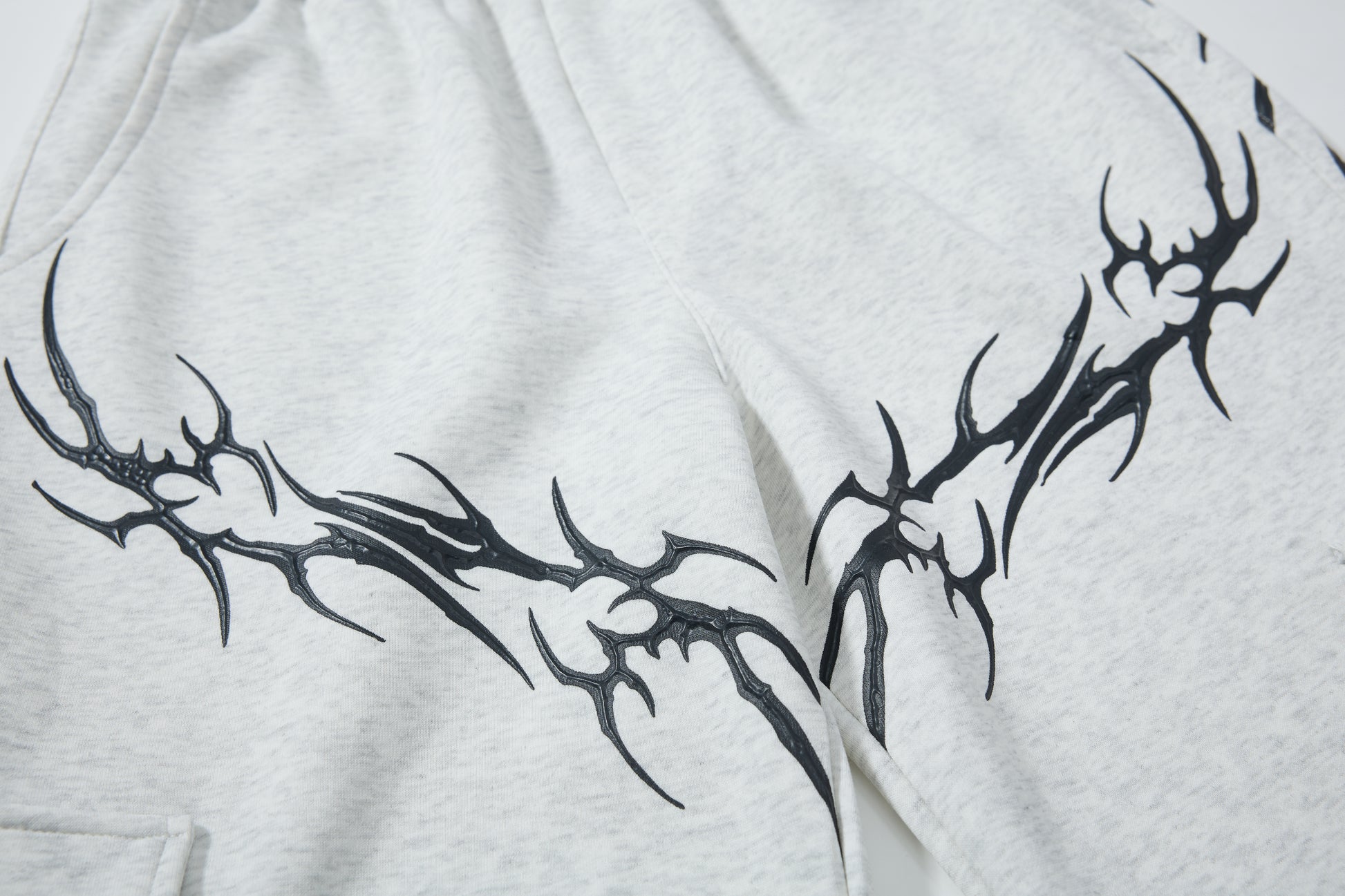 Barbed Flame Print | Graphic Sweatpants - Santo 