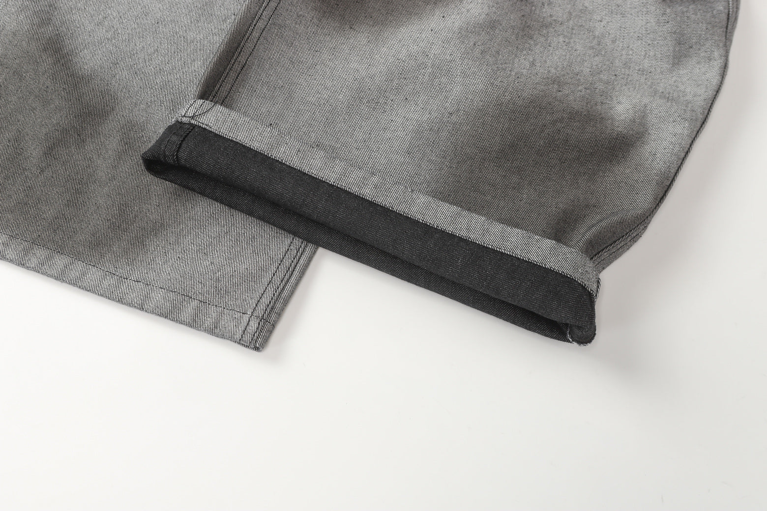 Two-Tone Fade Wash | Wide Jeans - Santo 