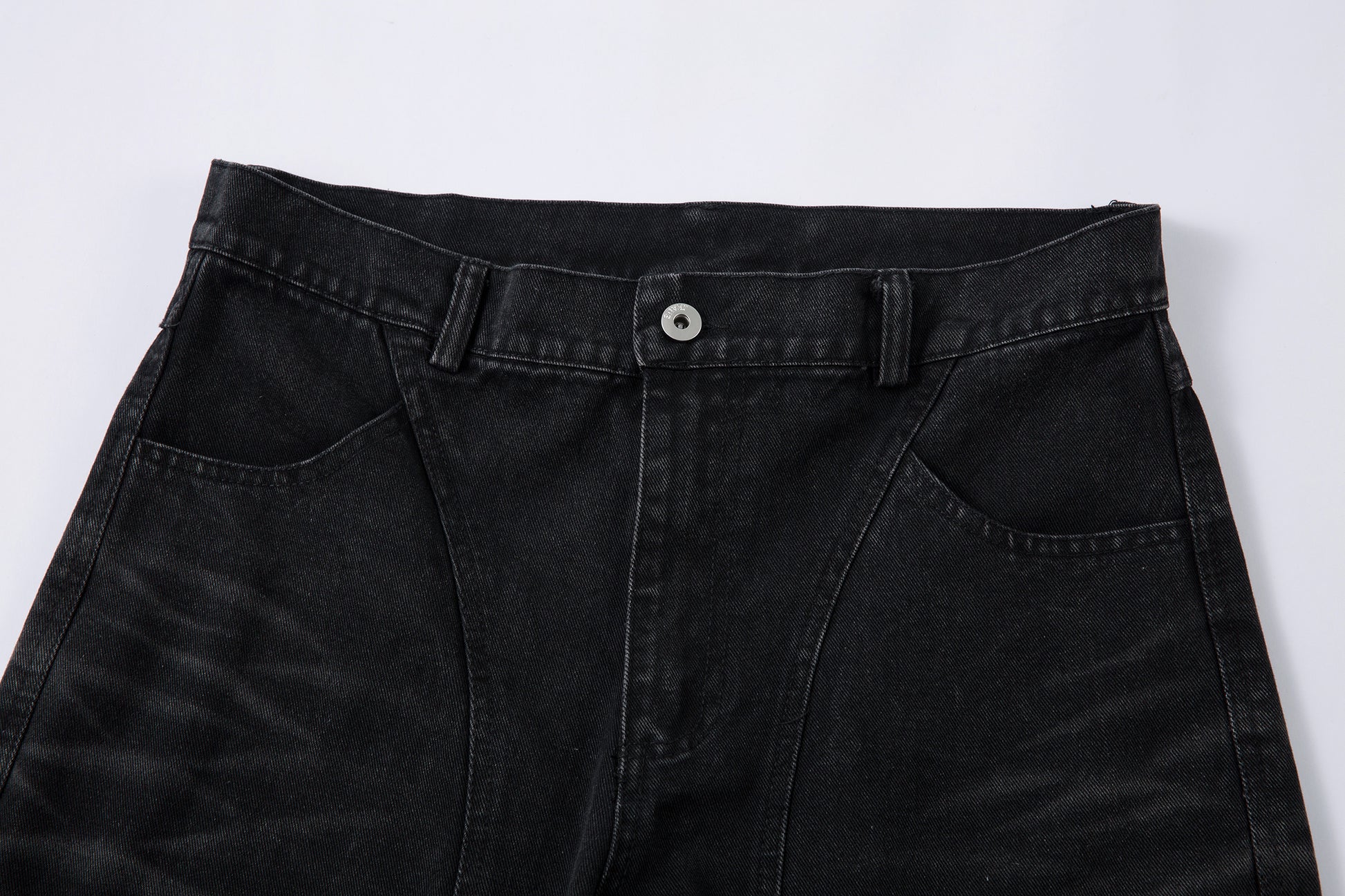 Distressed Multi-Pocket | Washed Jeans - Santo 