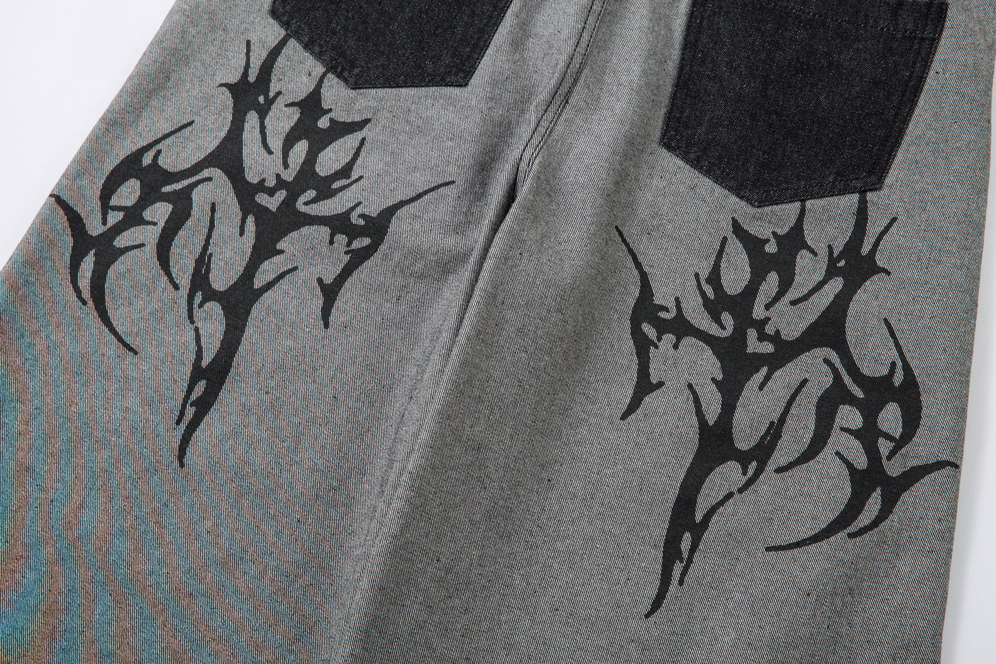 Tribal Flame Print | Baggy Jeans - Santo 