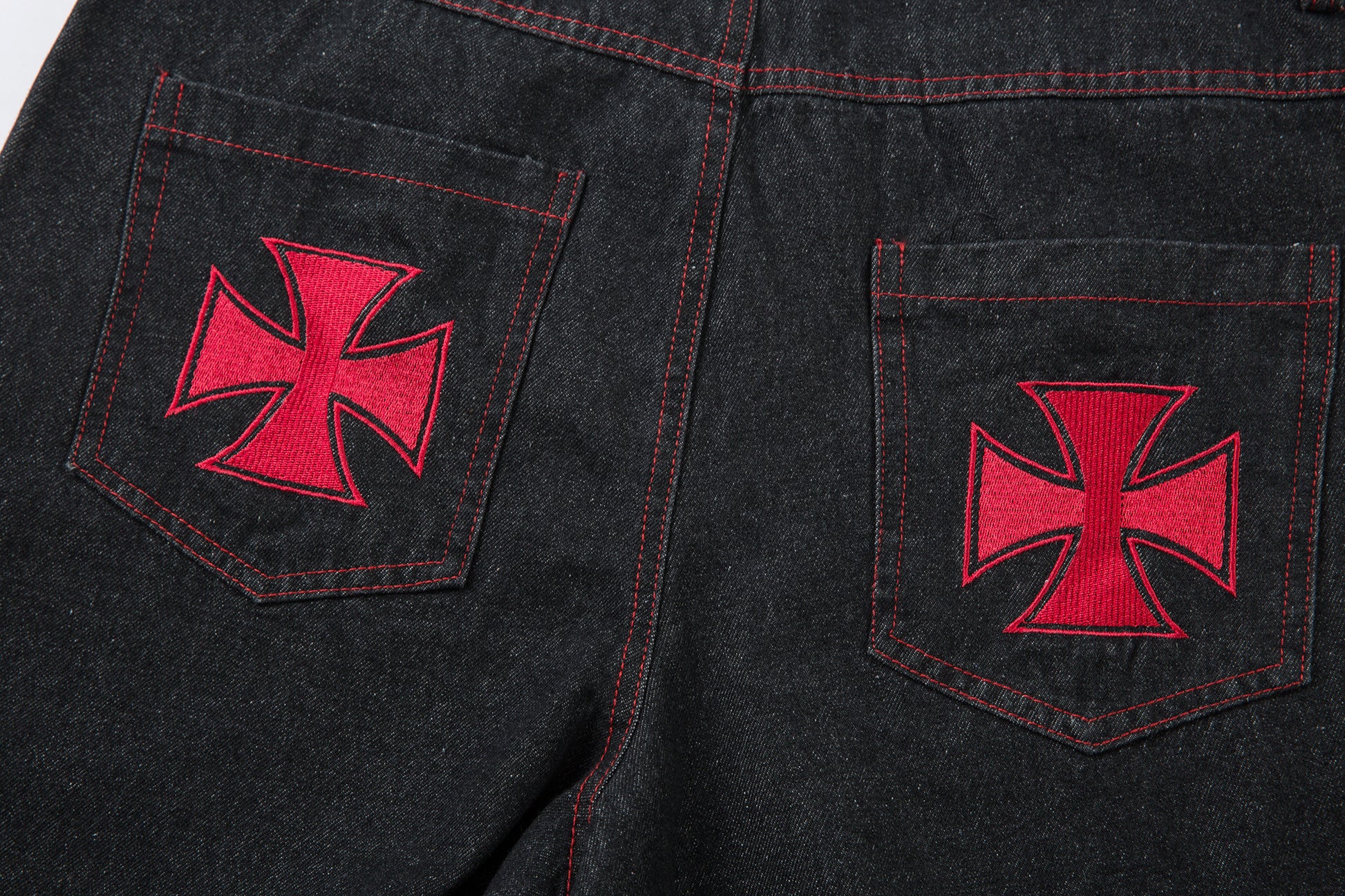 Iron Cross Embroidered | Baggy Jeans - Santo 