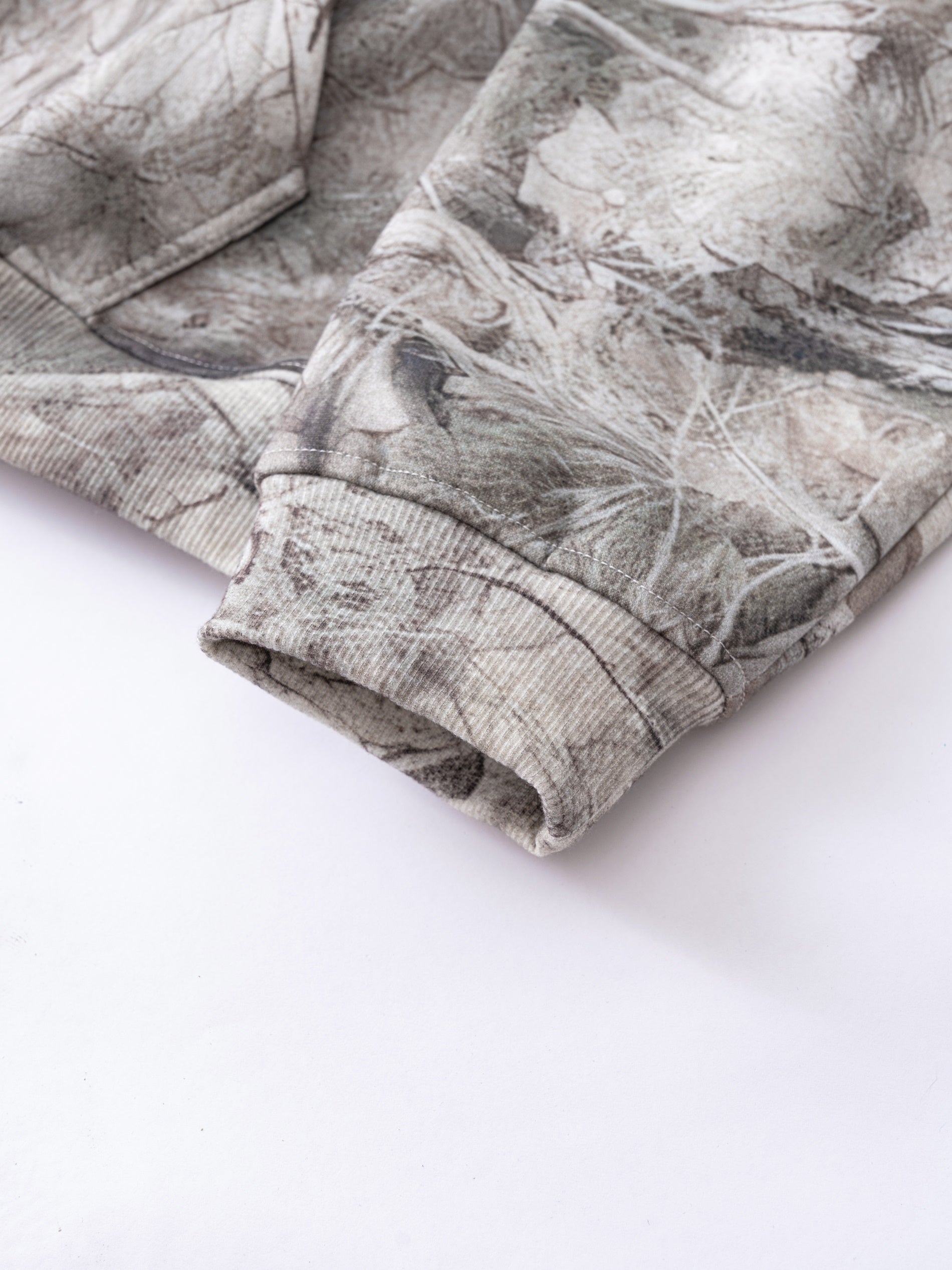 Tree Branch Camo Print | Oversized Hoodie - Santo 