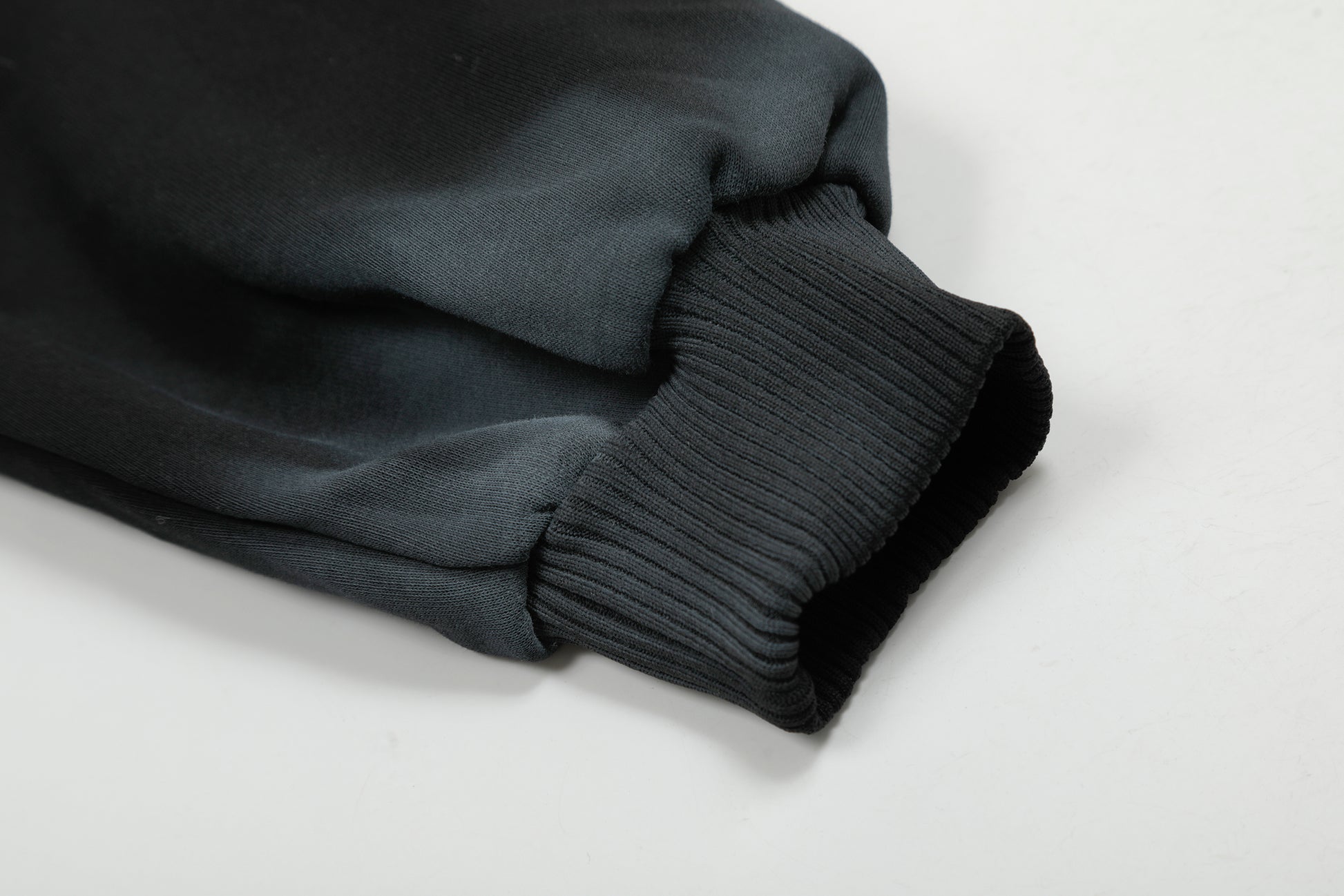 Graffiti Print | Oversized Zip Up Hoodie - Santo 